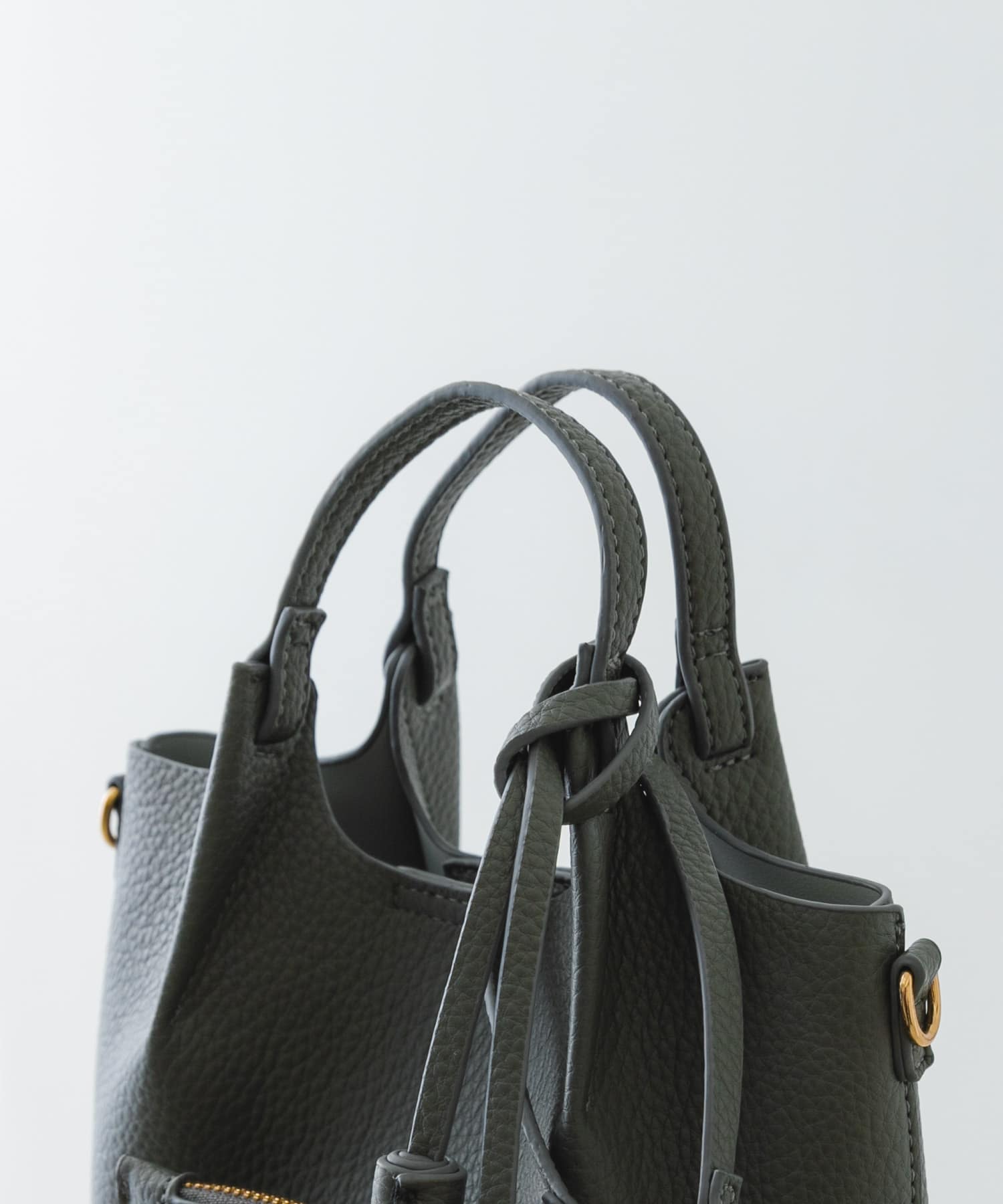 ポーチ付タックミニショルダーバッグ GRAY one