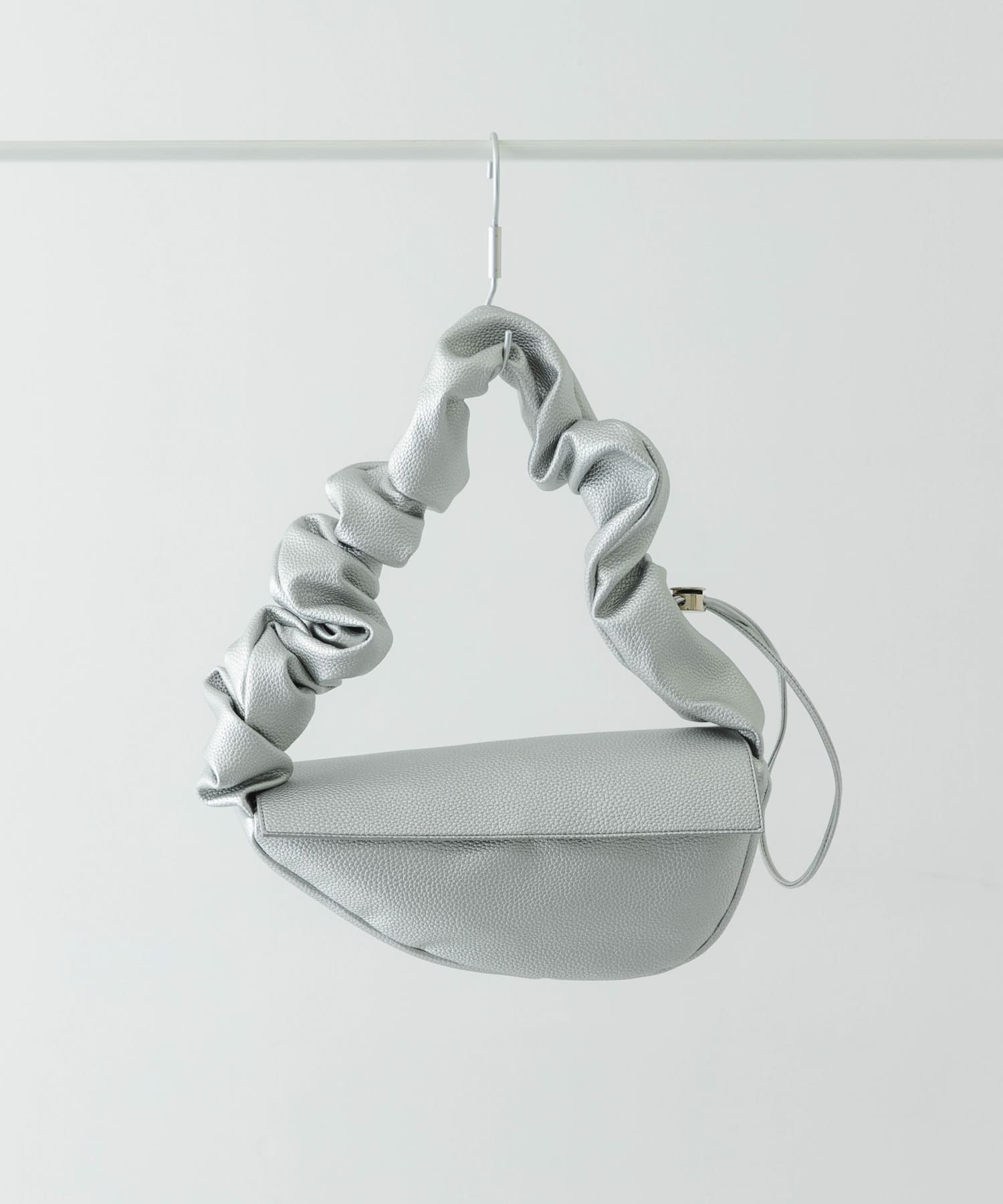 ギャザーハンドルバッグ SILVER one