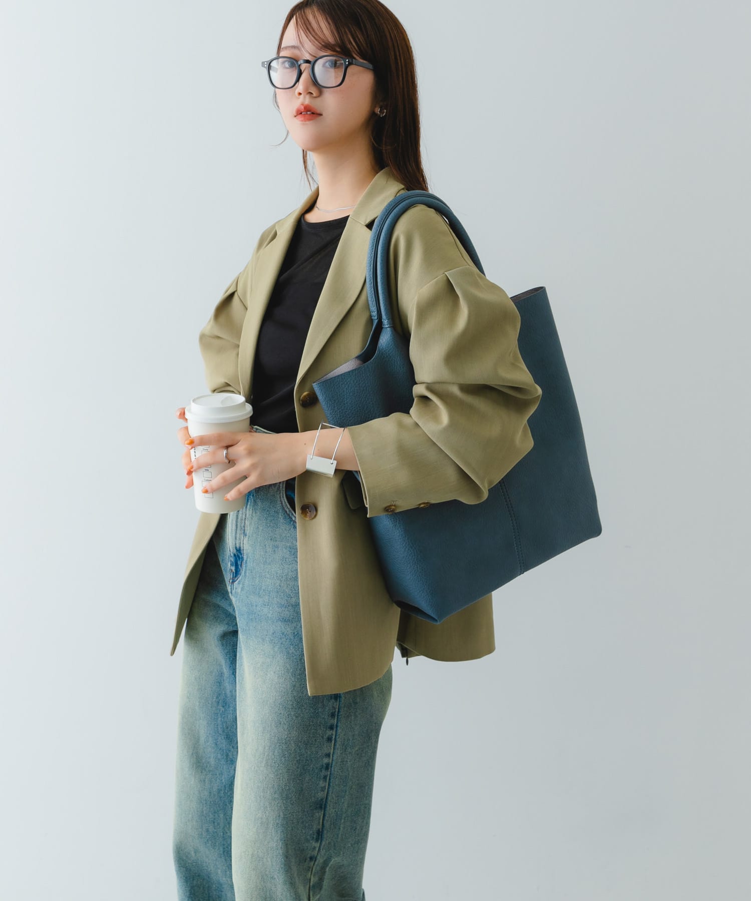 センターステッチVカットトートバッグ BLUE one