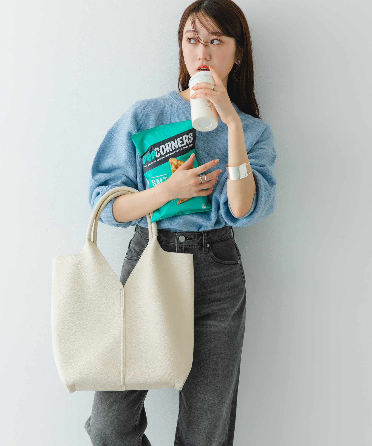センターステッチVカットトートバッグ IVORY one