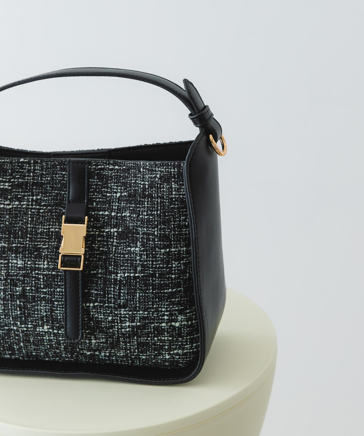 ツイードショルダーバッグ BLACK one