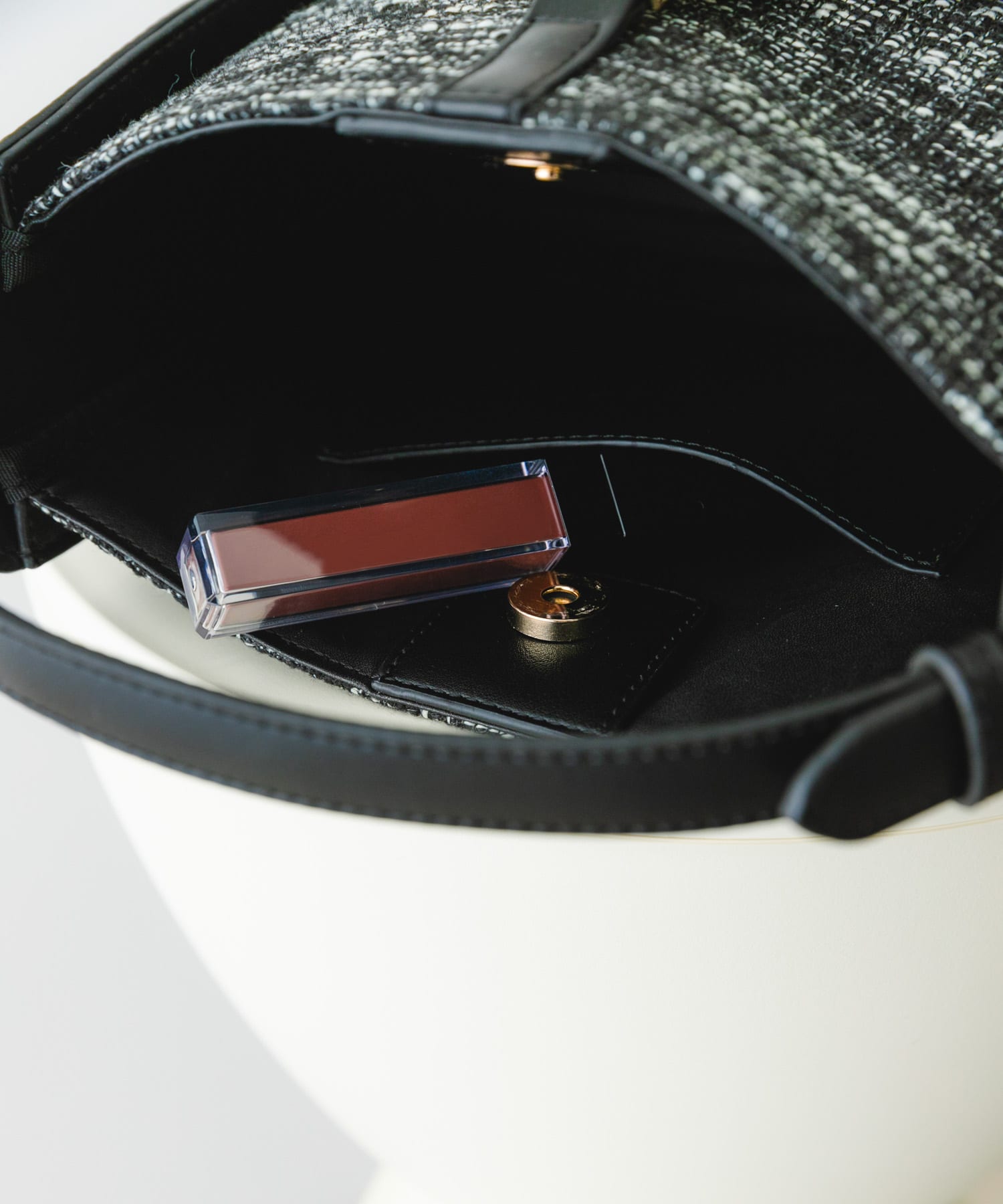 ツイードショルダーバッグ BLACK one