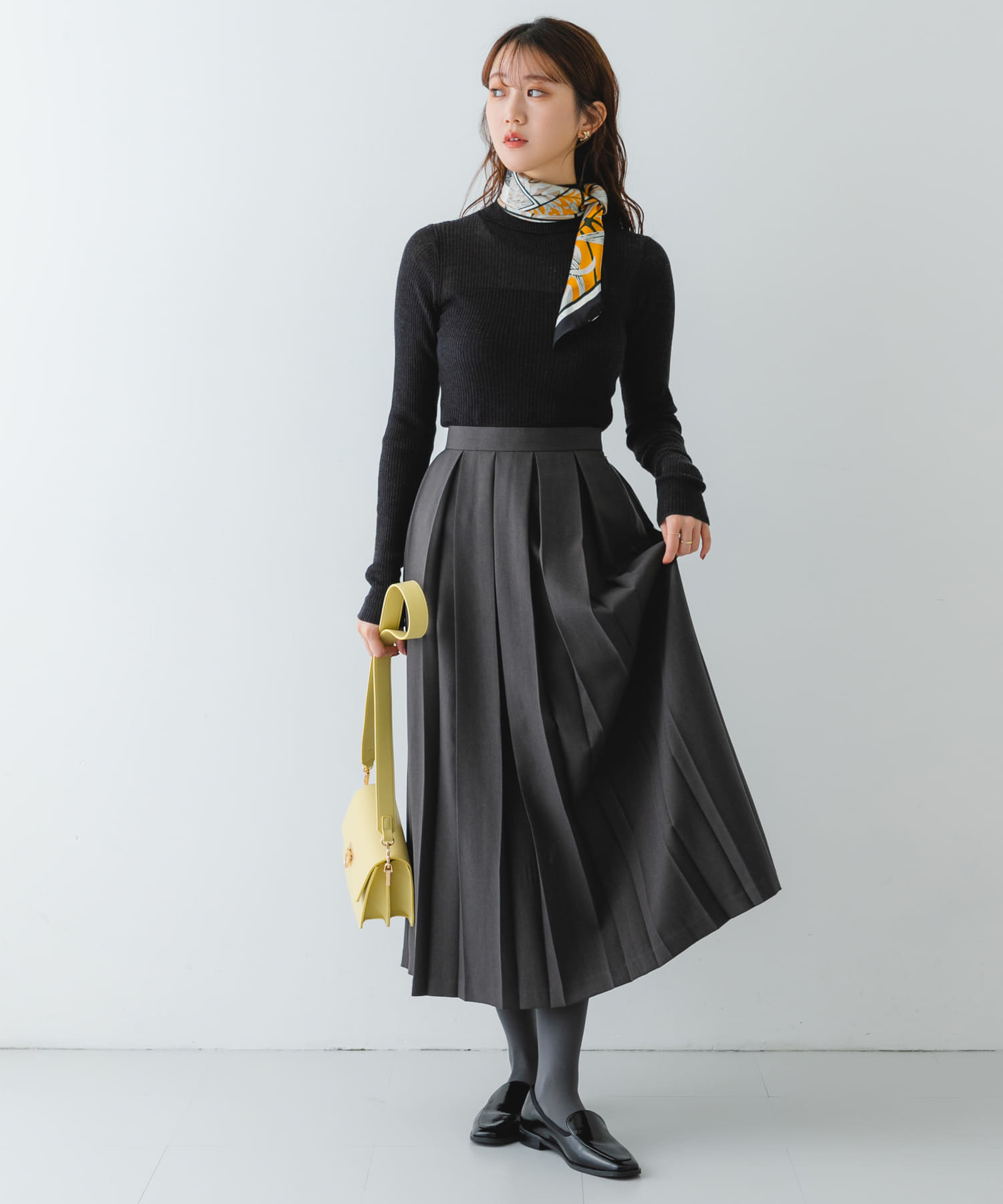 金具付ショルダーバッグ C.YELLOW one