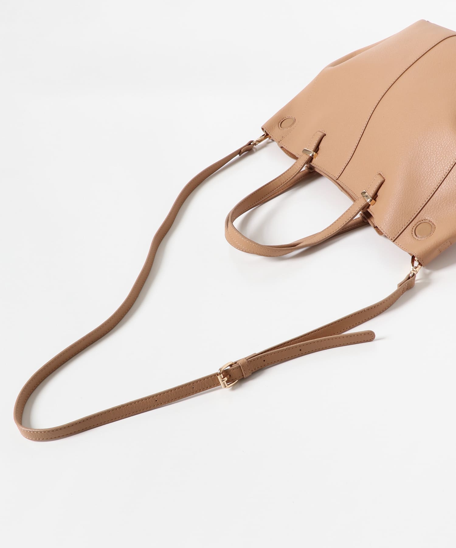 ラウンドミドルバッグ BEIGE one