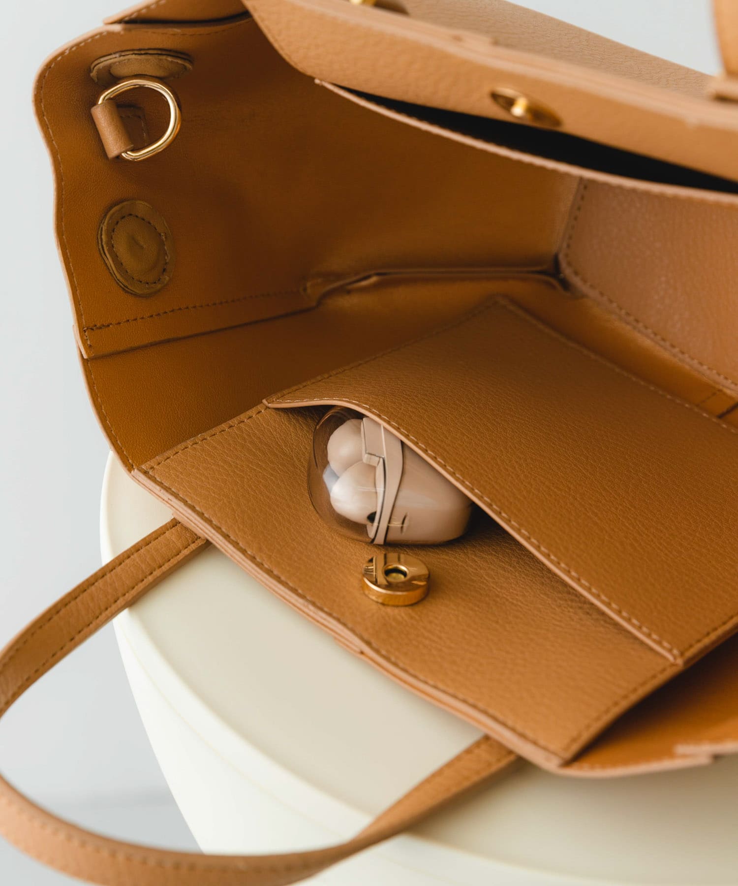 ラウンドミニバッグ BEIGE one