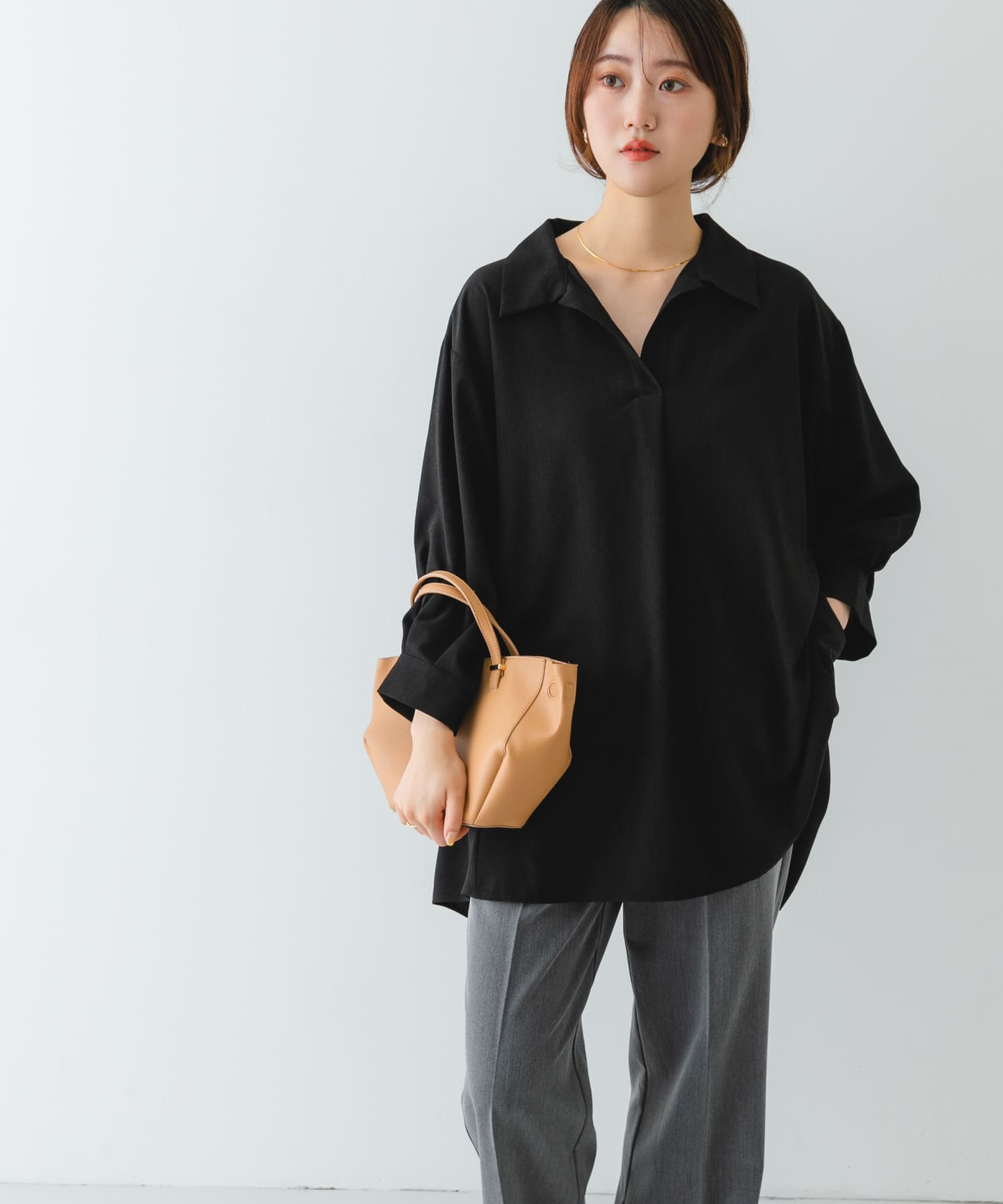 ラウンドミニバッグ BEIGE one