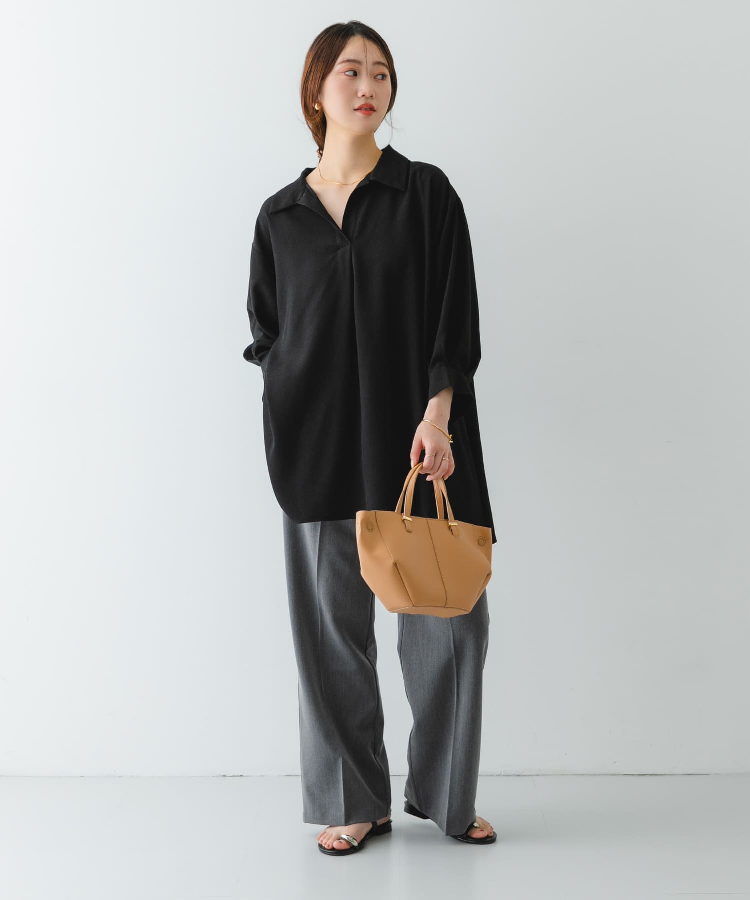 ラウンドミニバッグ BEIGE one