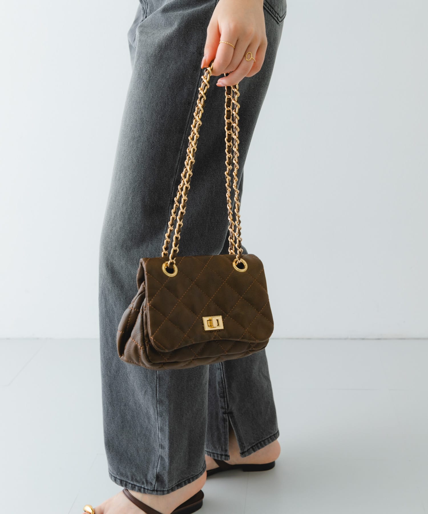 ヴィンテージライクキルティングチェーンバッグ BROWN one