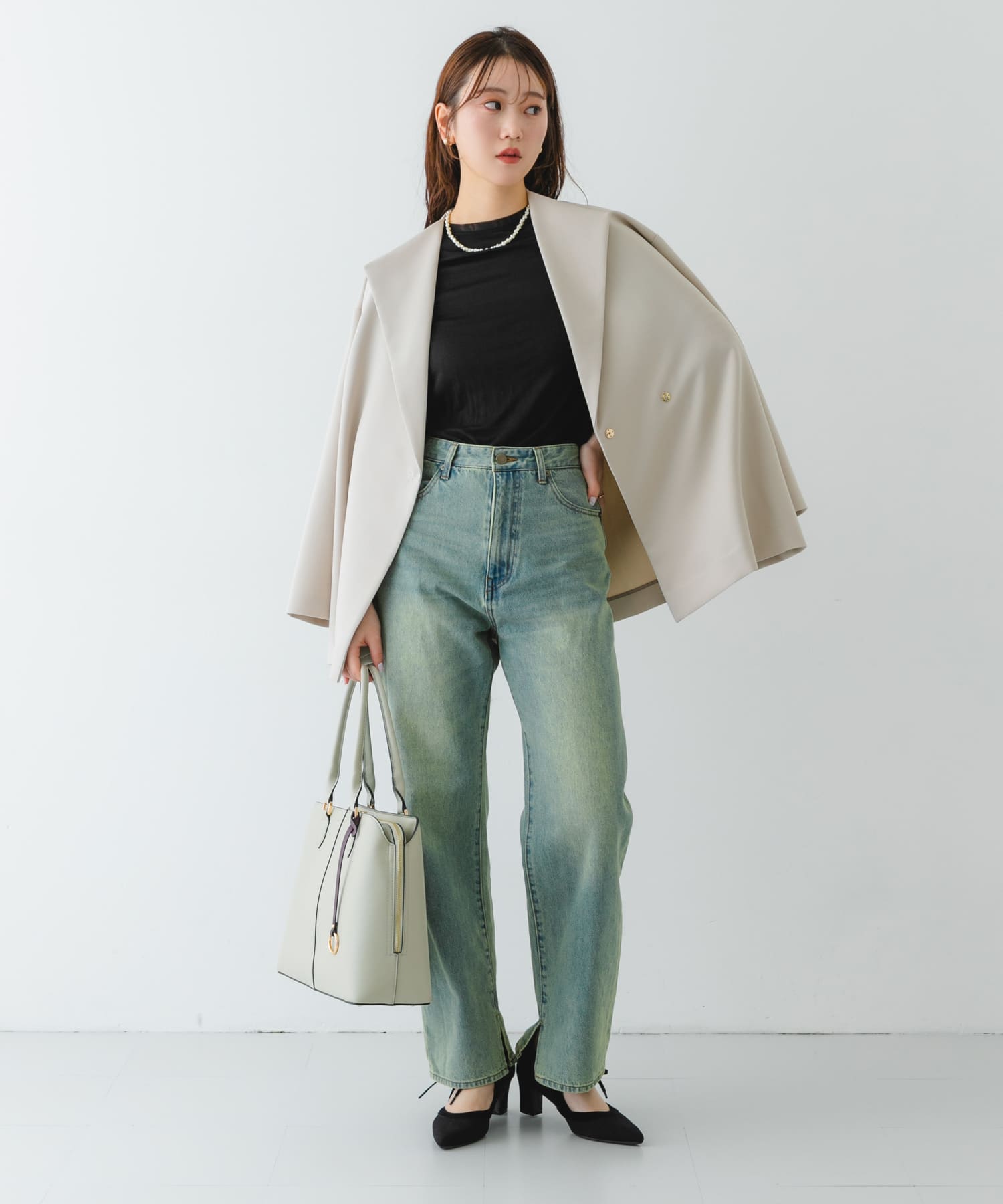 LIGHT GRAY