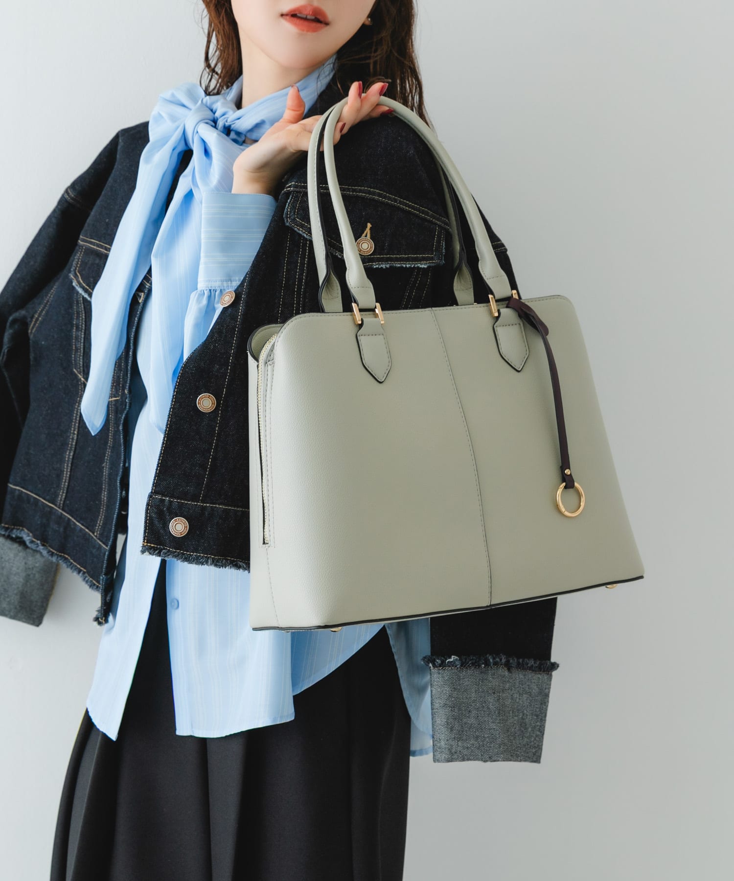 センターステッチトートバッグ LIGHT GRAY one
