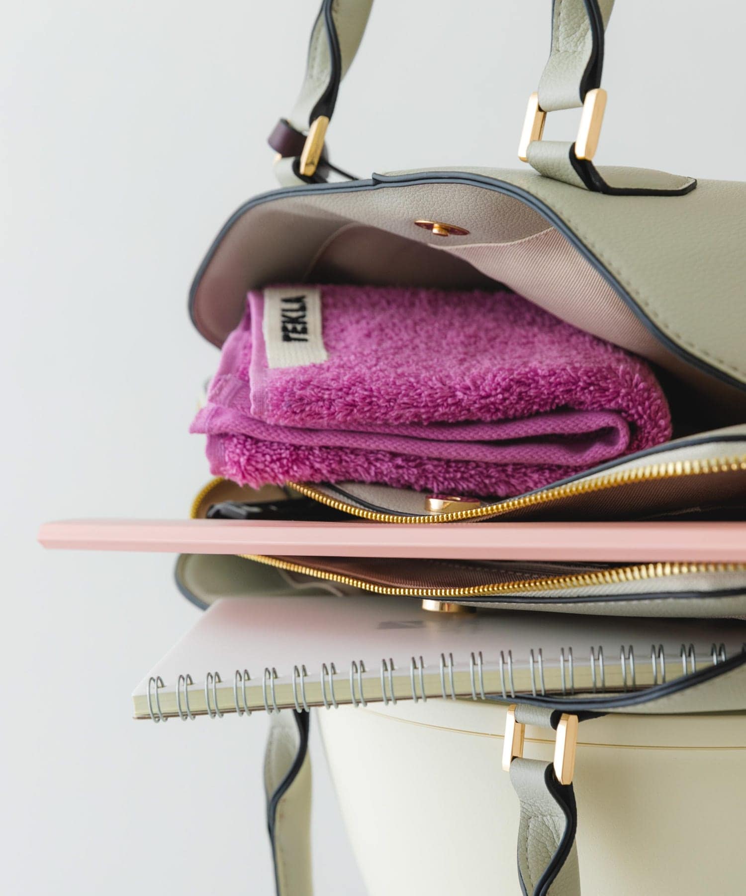 センターステッチトートバッグ LIGHT GRAY one