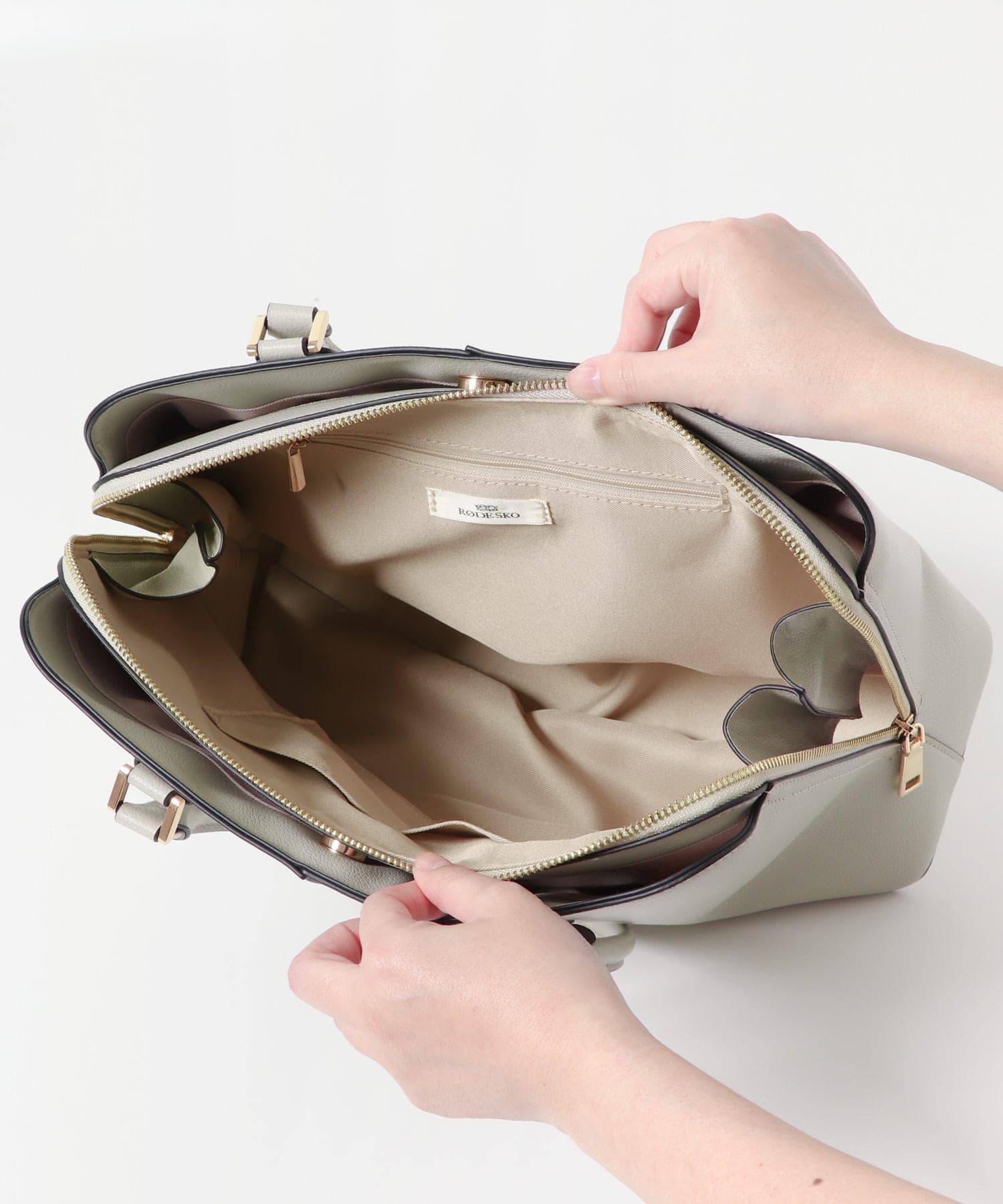 センターステッチトートバッグ LIGHT GRAY one