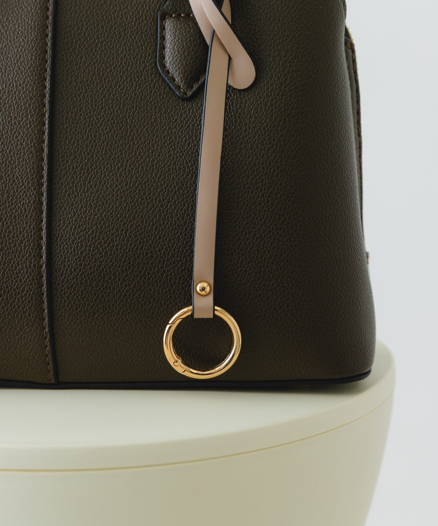 センターステッチハンドバッグ TAUPE one