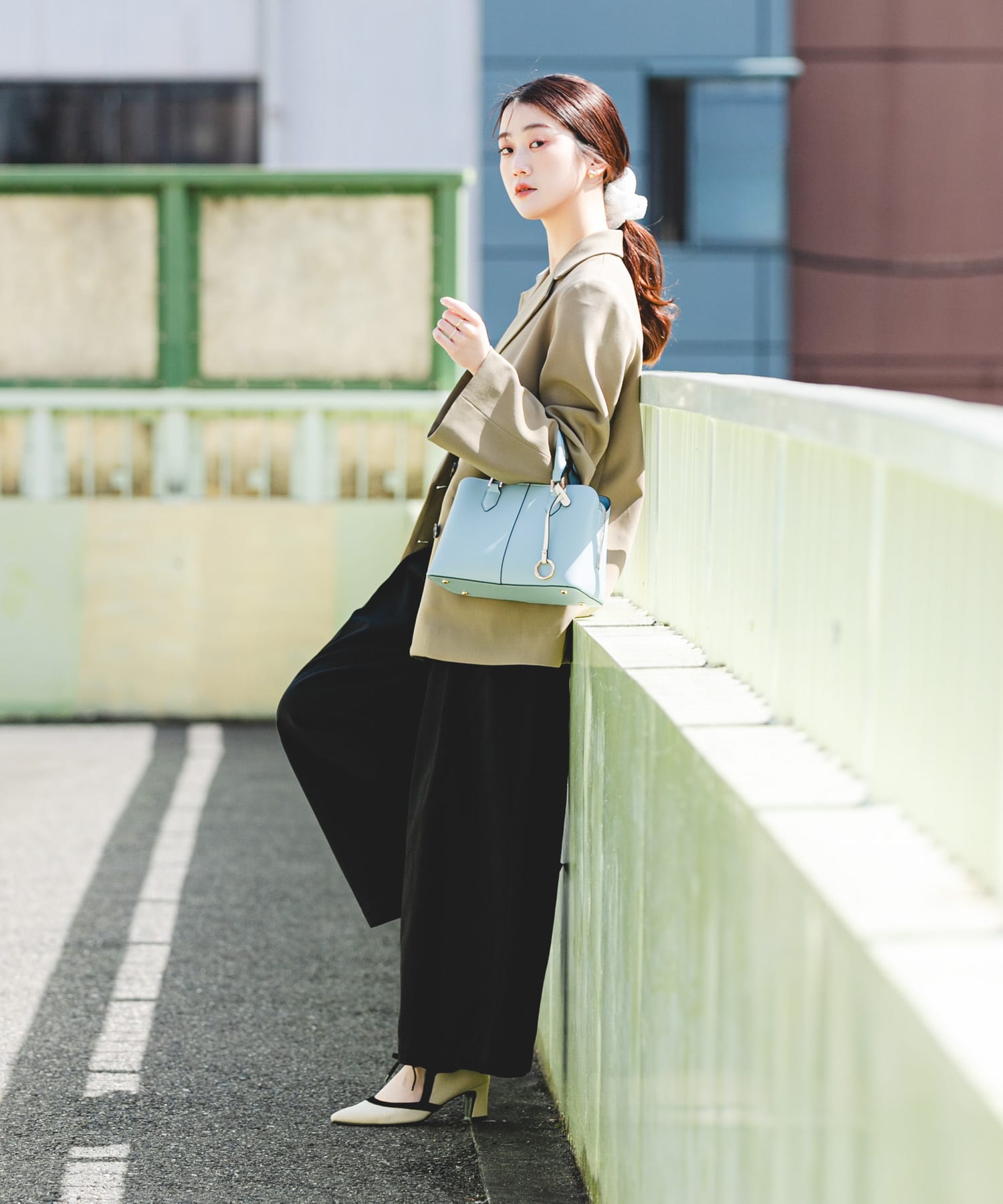 センターステッチハンドバッグ SAX one