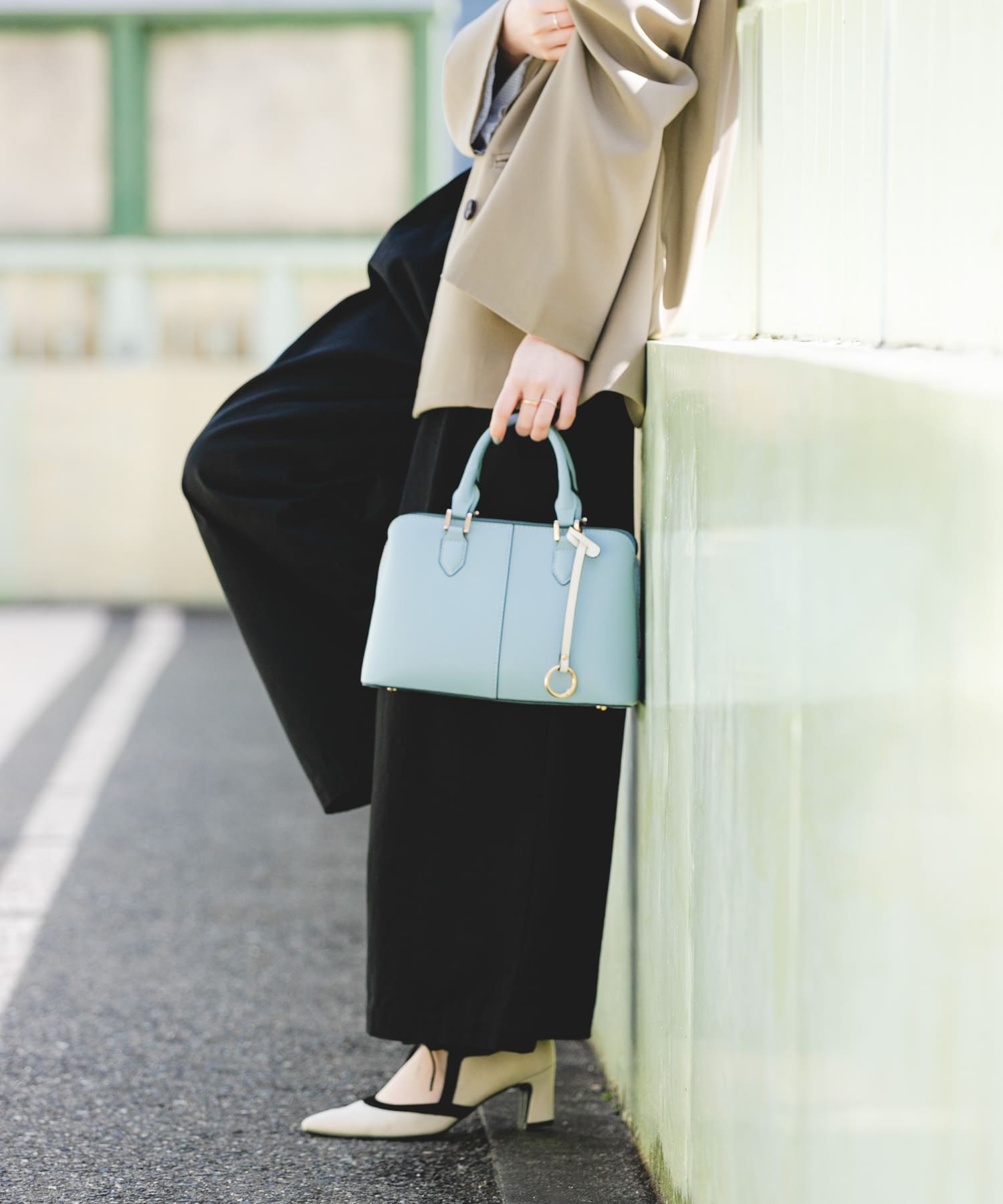 センターステッチハンドバッグ SAX one