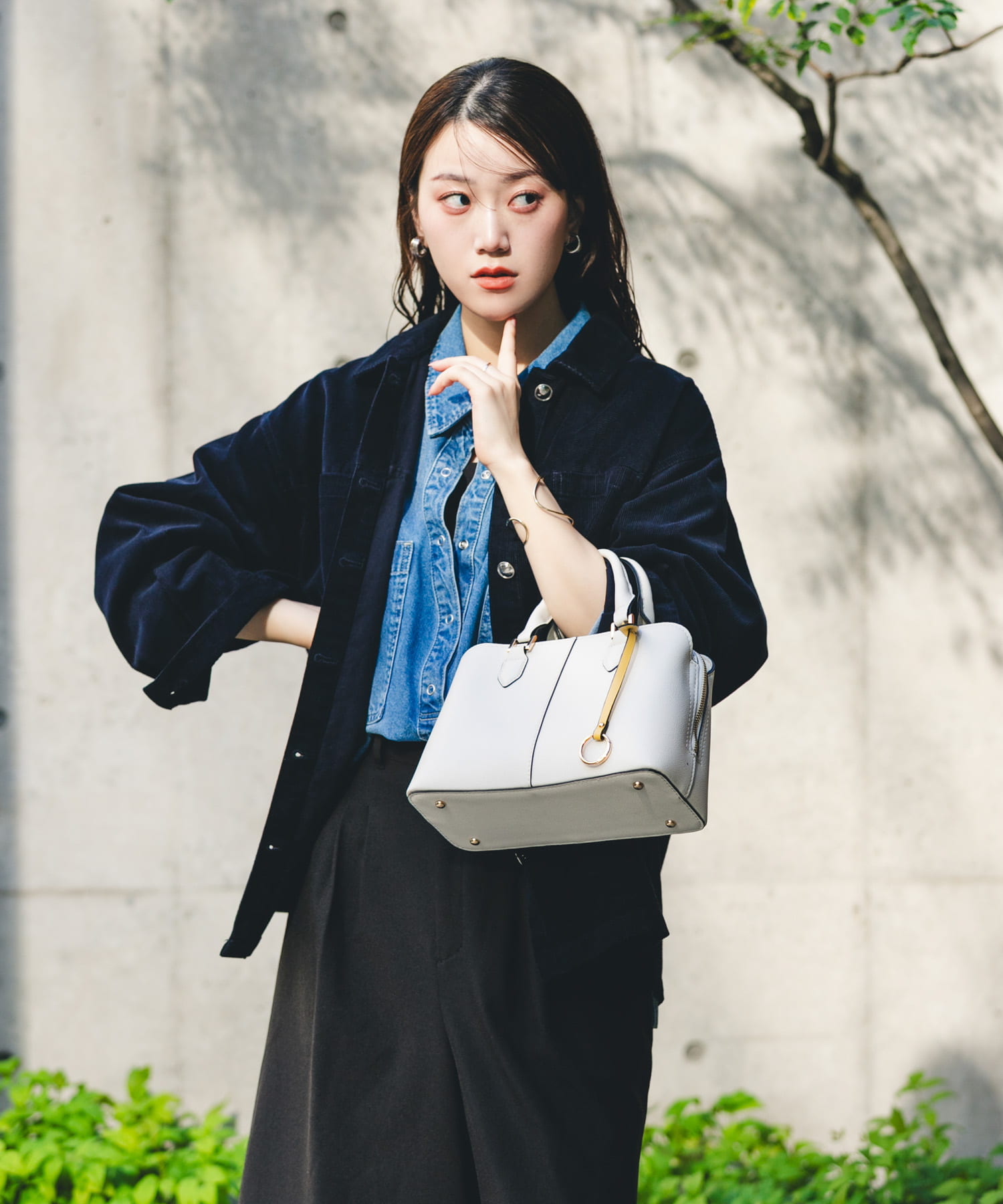 センターステッチハンドバッグ MILK one