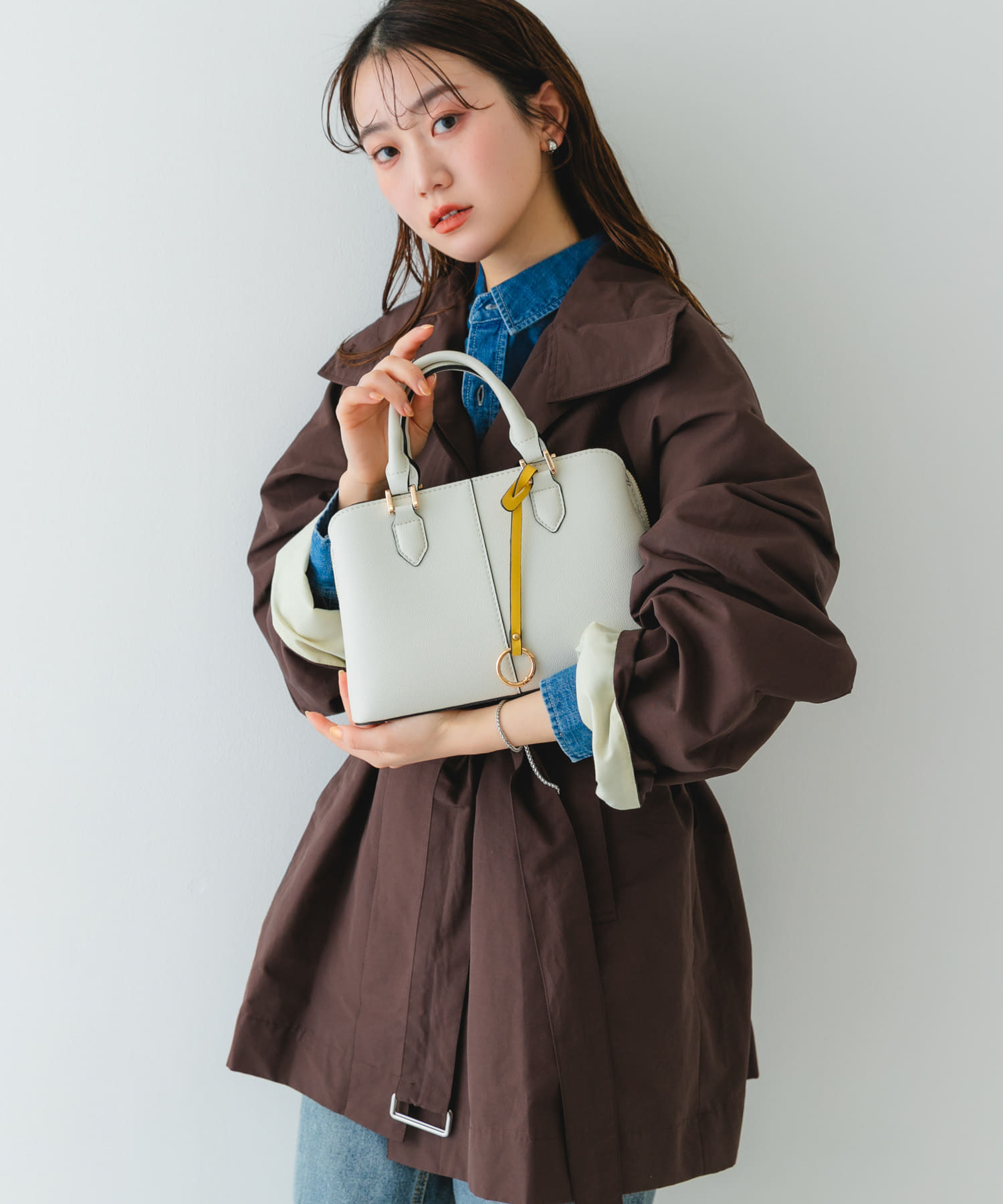 センターステッチハンドバッグ MILK one