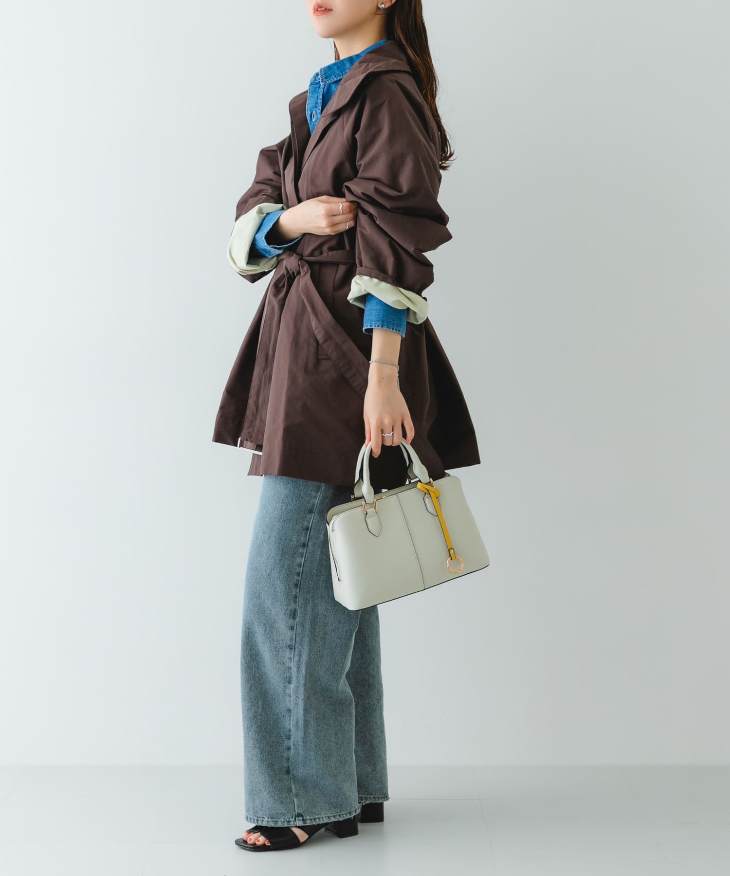 センターステッチハンドバッグ MILK one