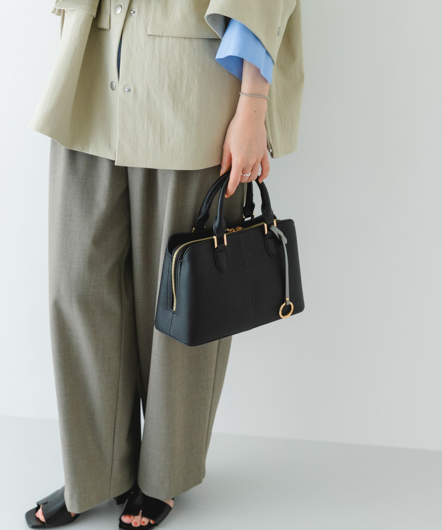 センターステッチハンドバッグ BLACK one