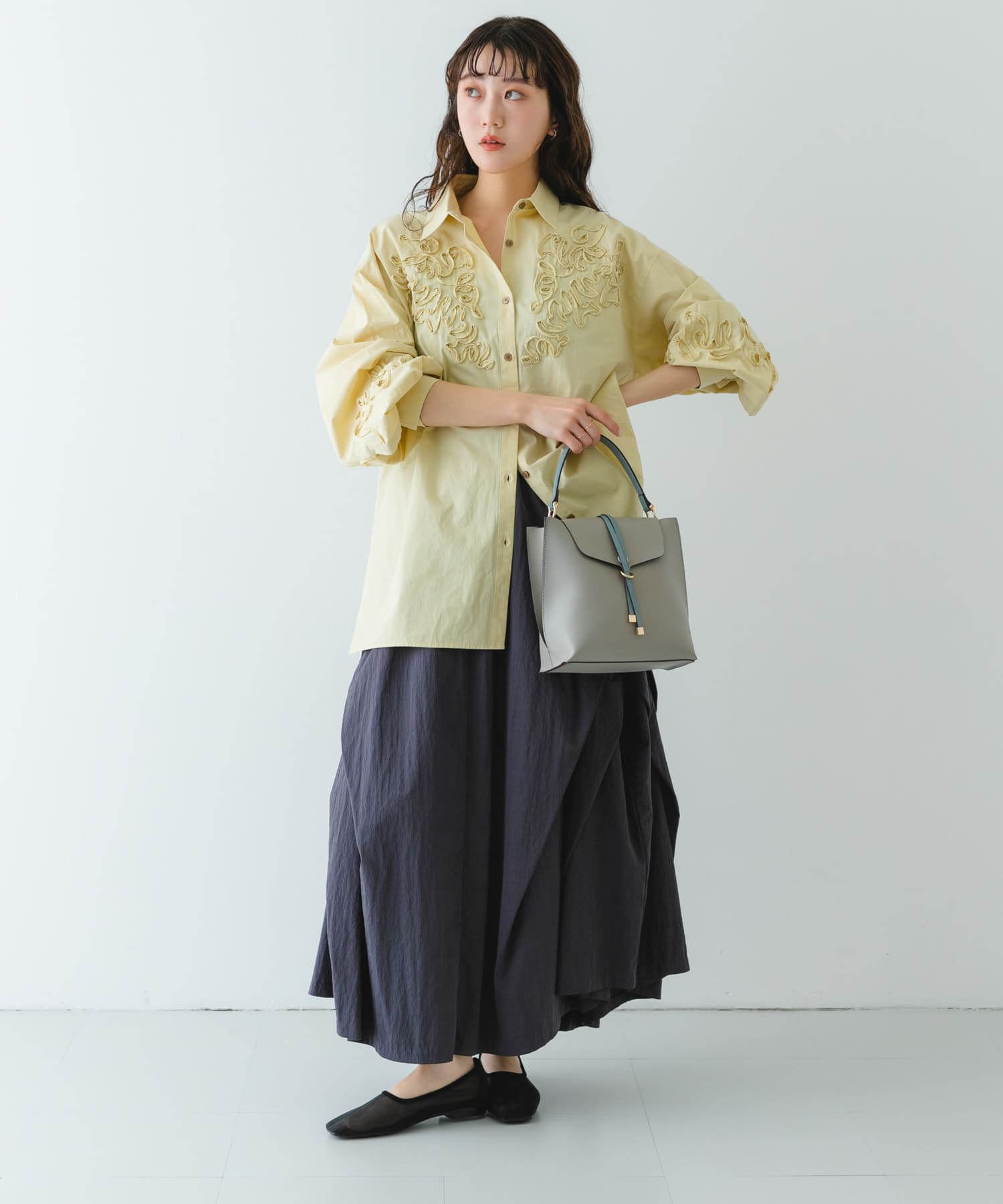 ワンハンドルフラップバッグ GRAYxBLUE one