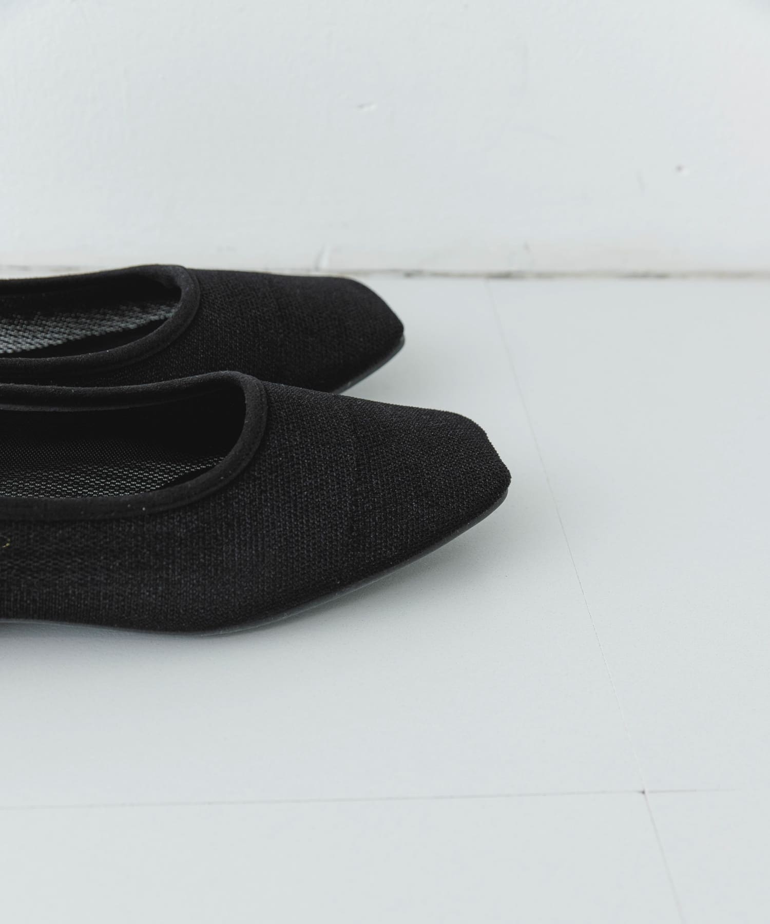 『MADE IN JAPAN』スクエアベロアメッシュフラット BLACK 37