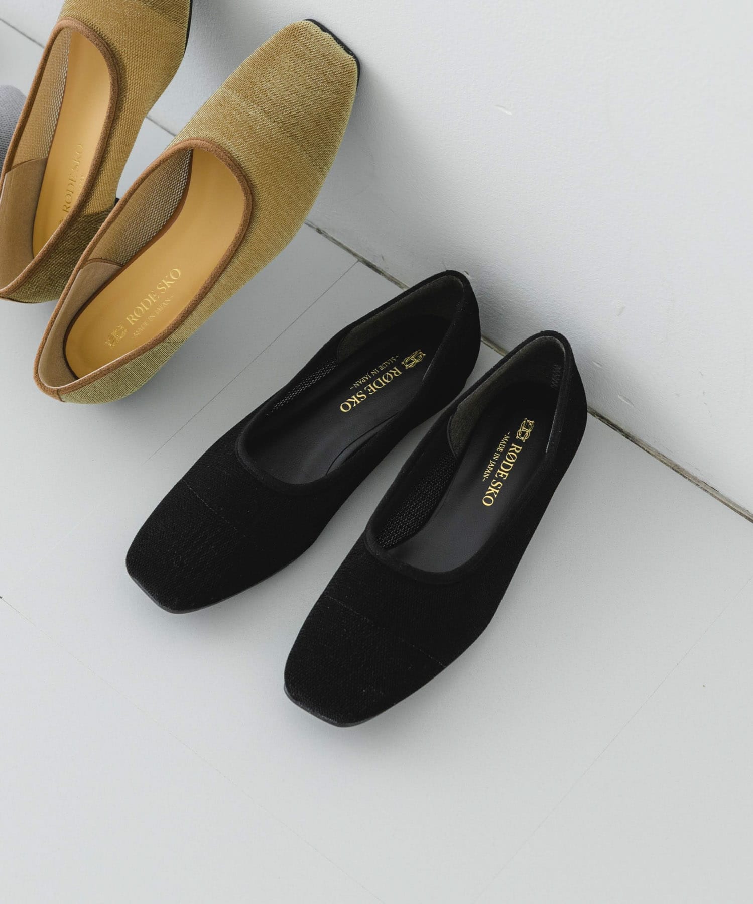 『MADE IN JAPAN』スクエアベロアメッシュフラット BLACK 38