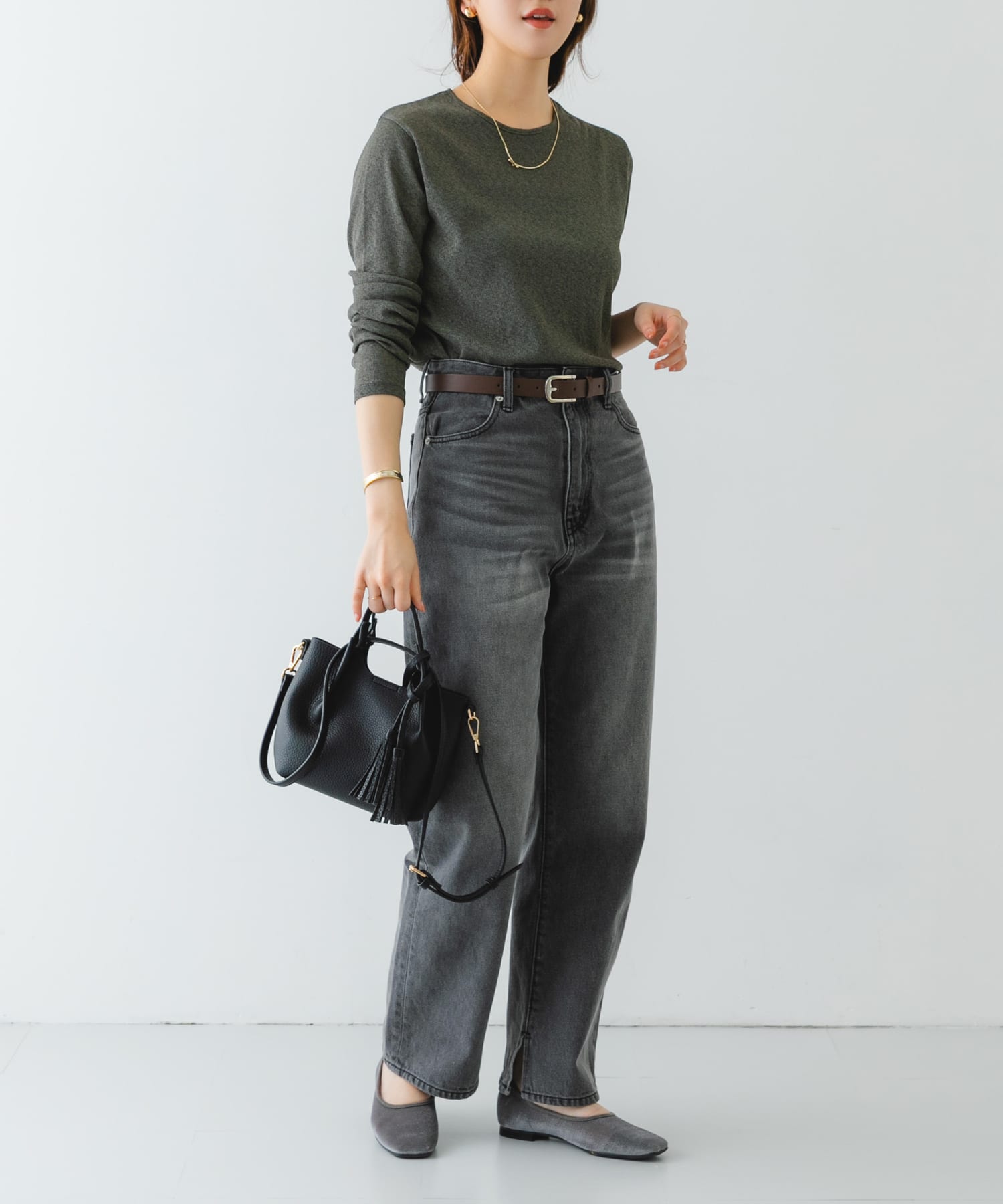 『MADE IN JAPAN』スクエアベロアメッシュフラット GRAY 38