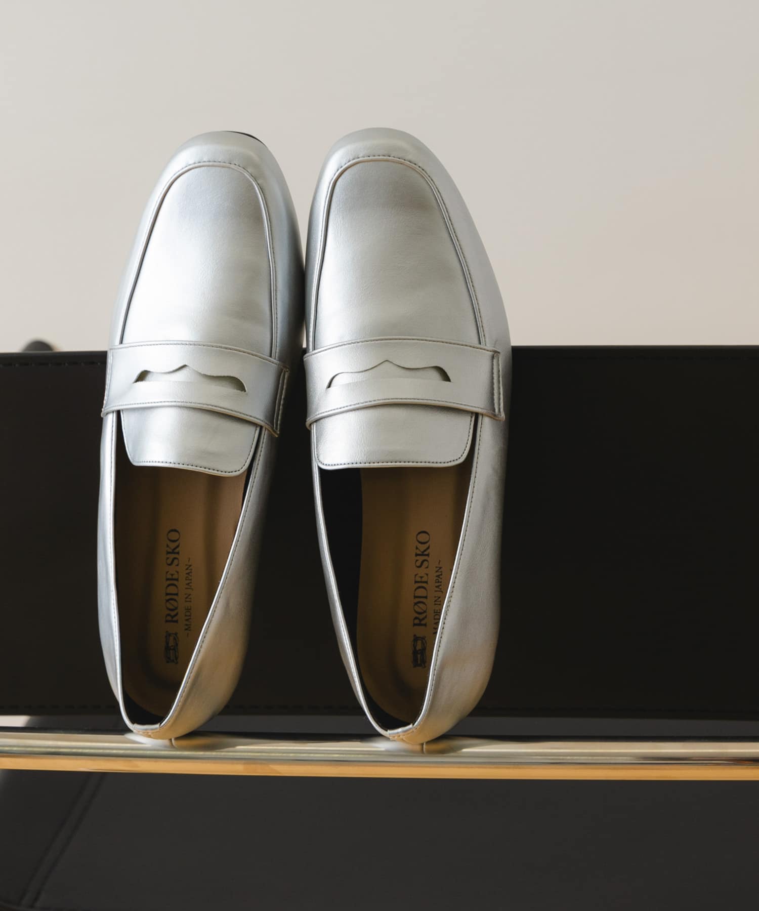 『MADE IN JAPAN』ソフトコインローファー SILVER 36