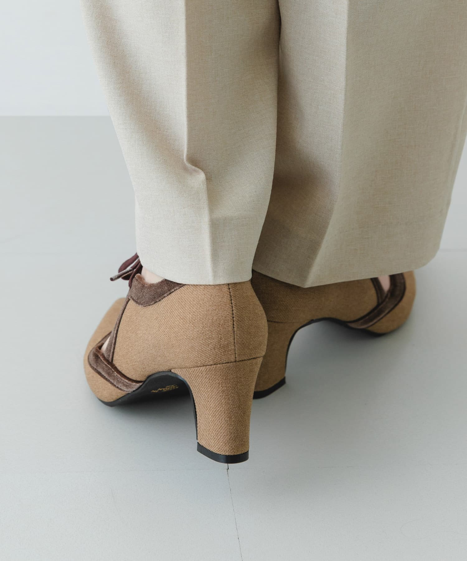 『MADE IN JAPAN』チャンキーヒールリボンパンプス MOCHAxBRN 36