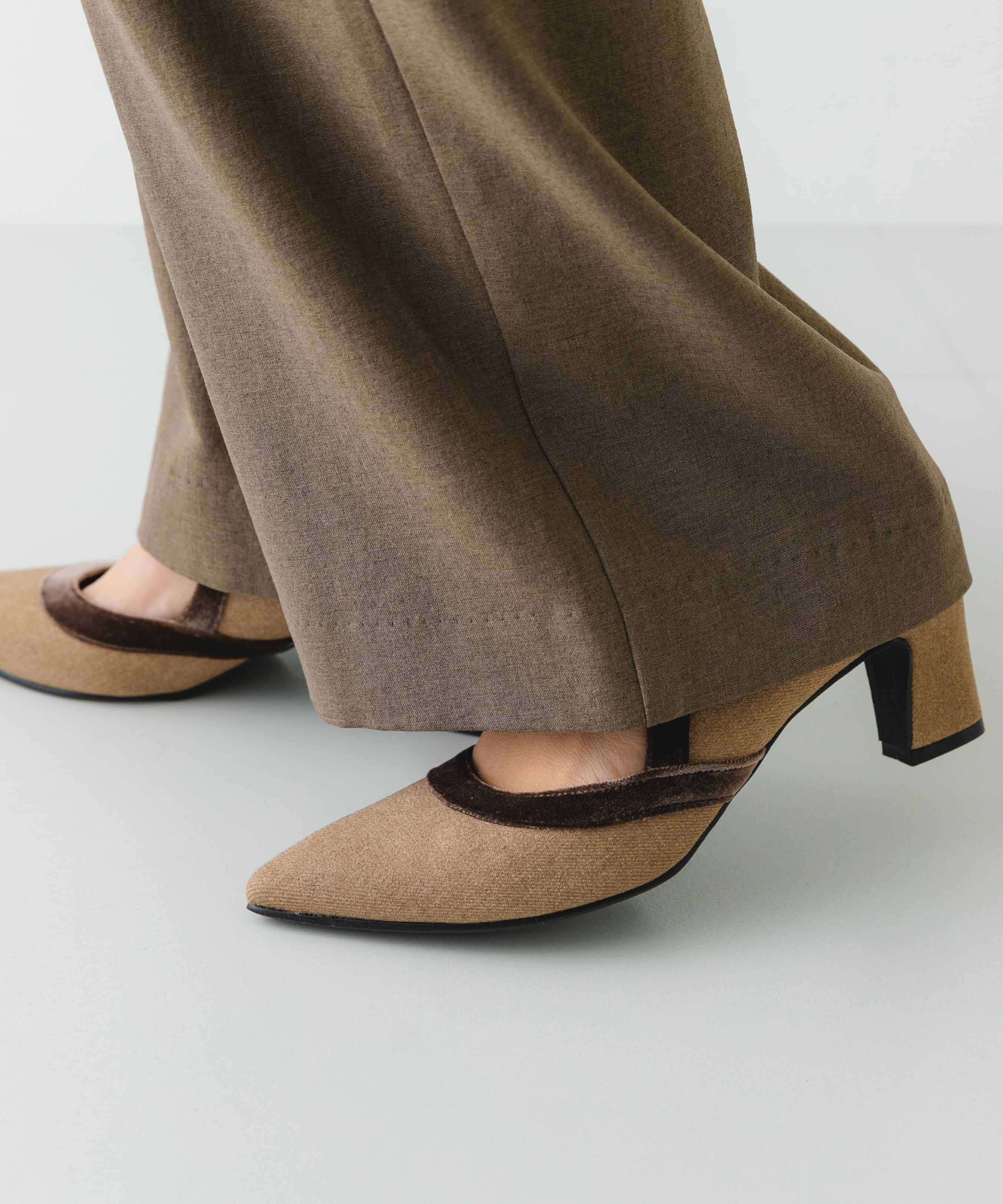 『MADE IN JAPAN』チャンキーヒールリボンパンプス MOCHAxBRN 36