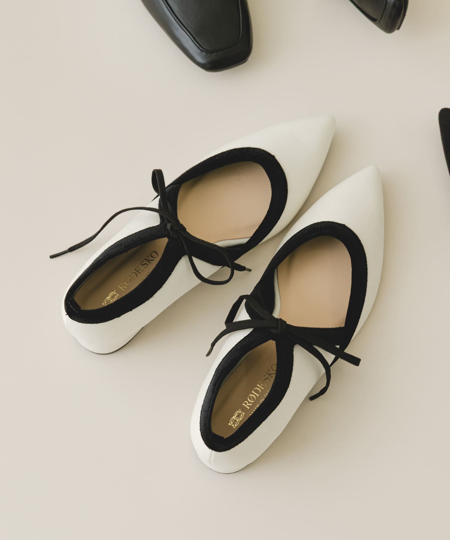 『MADE IN JAPAN』チャンキーヒールリボンパンプス