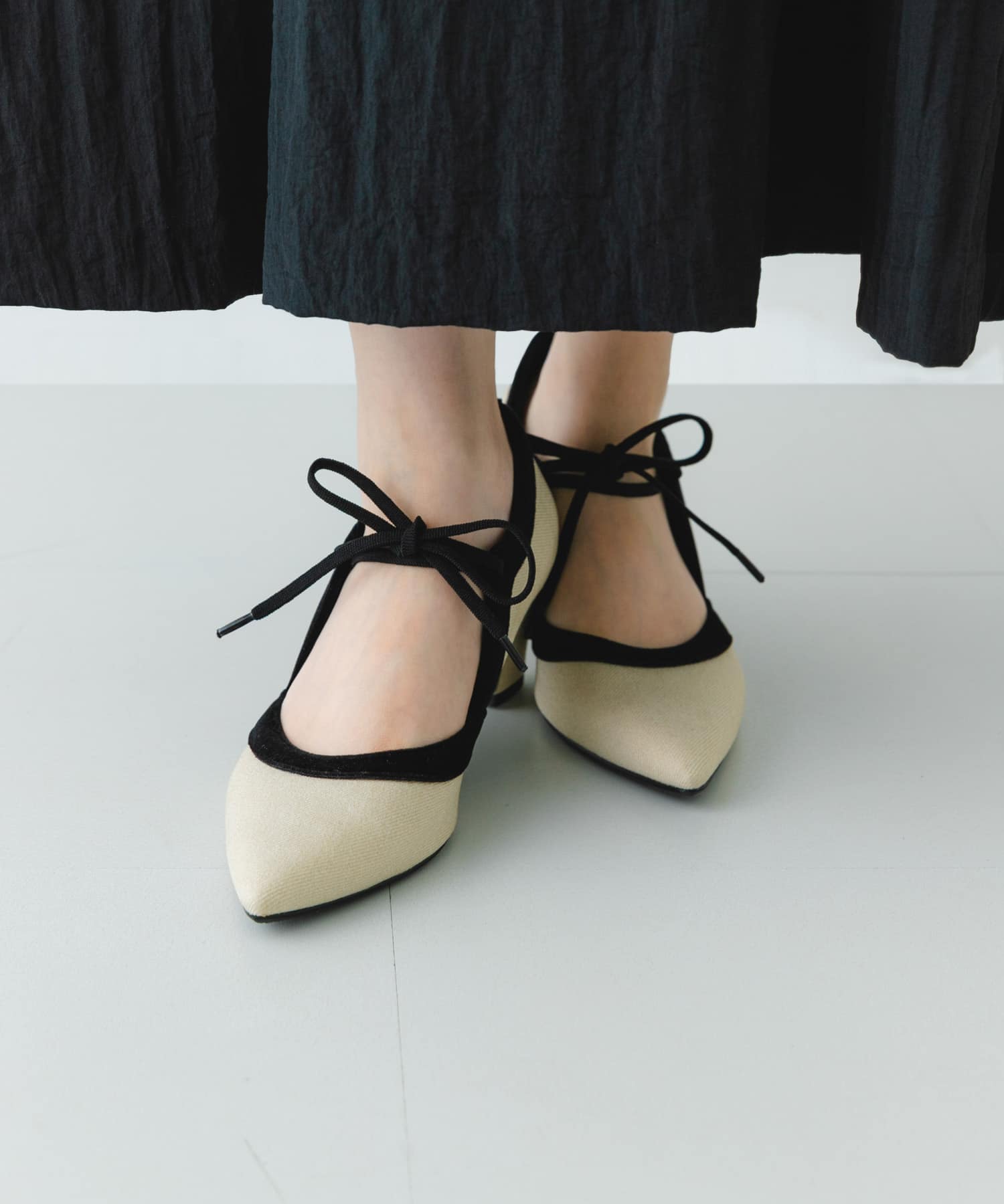 『MADE IN JAPAN』チャンキーヒールリボンパンプス OFFxBLK 36