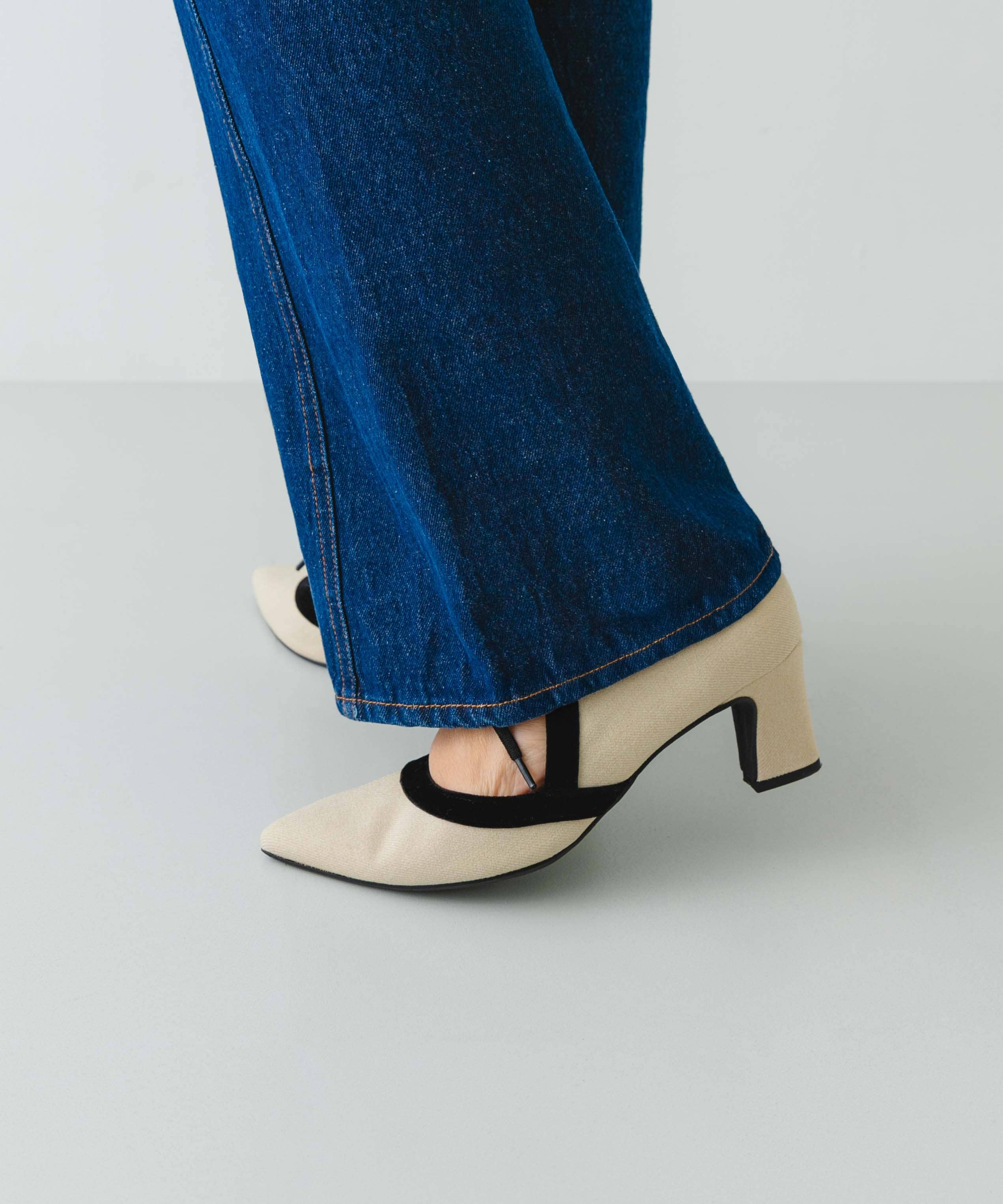 『MADE IN JAPAN』チャンキーヒールリボンパンプス OFFxBLK 36