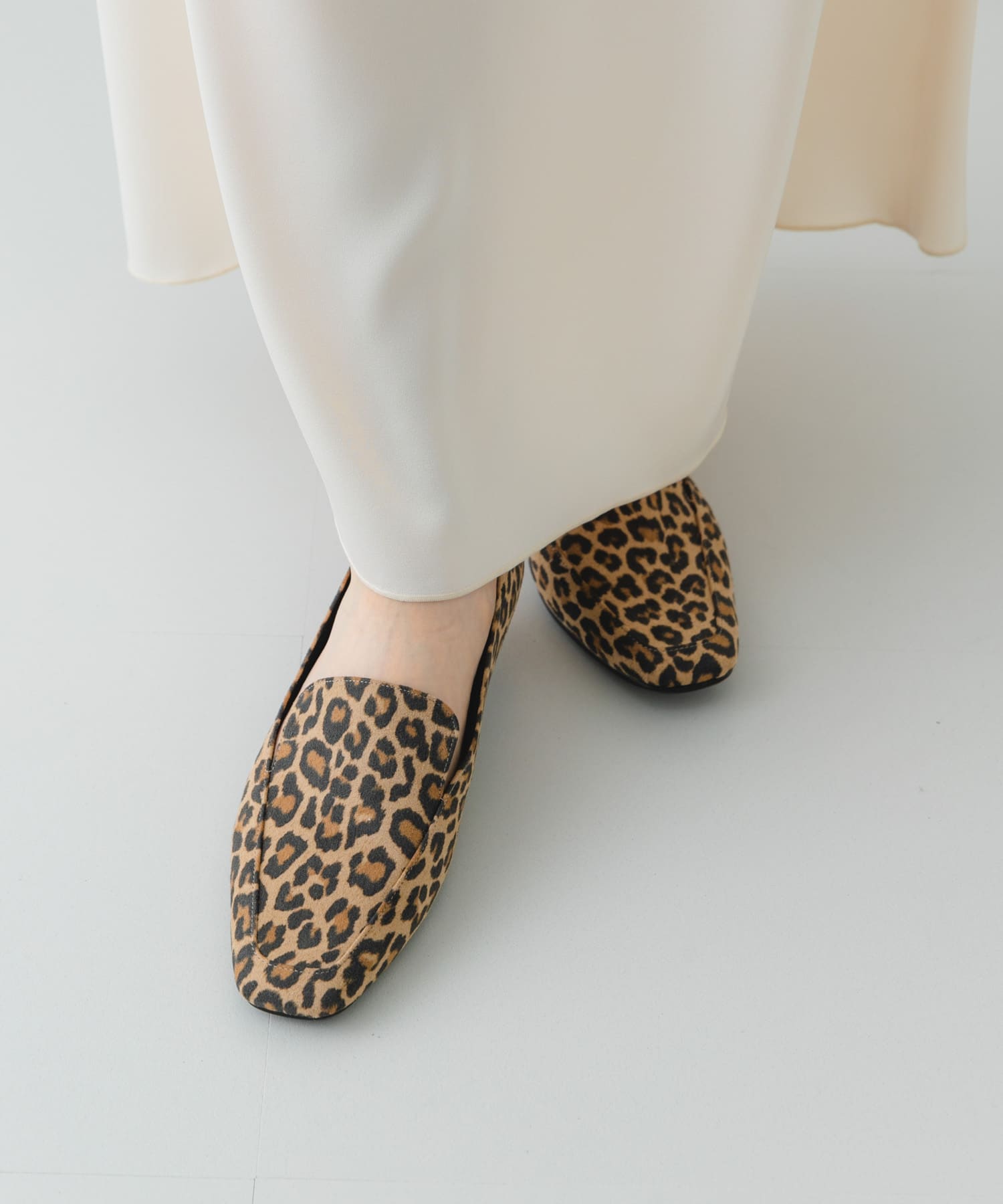 『MADE IN JAPAN』スクエアトゥローファー LEOPARD 37