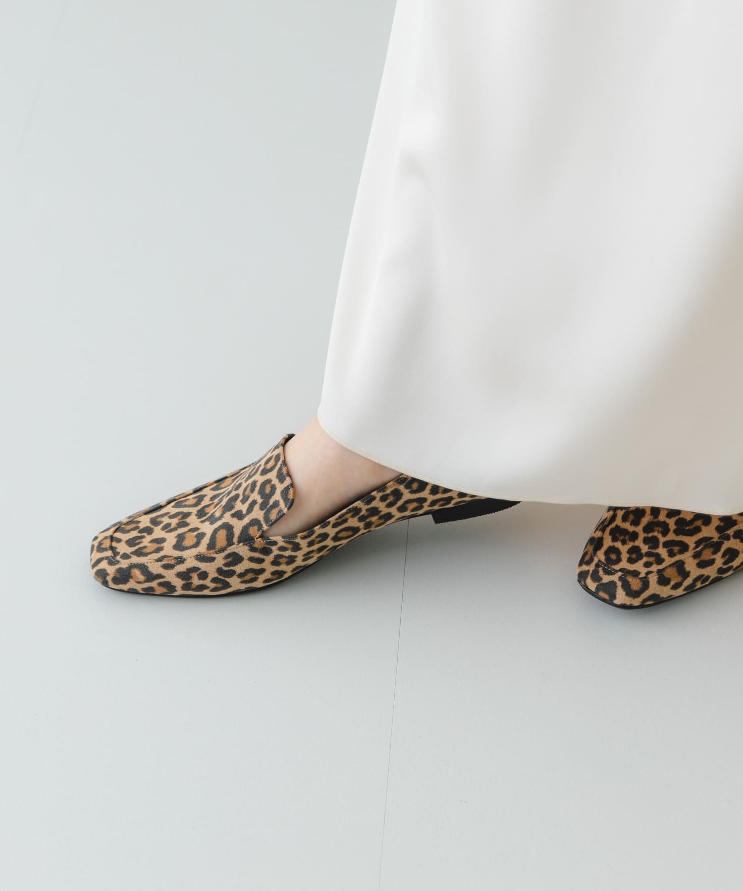 『MADE IN JAPAN』スクエアトゥローファー LEOPARD 37