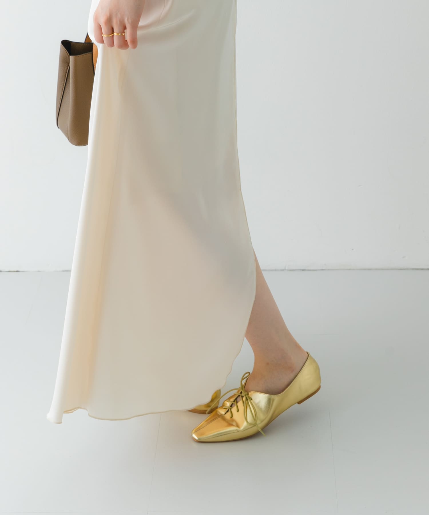 レースアップフラットシューズ GOLD 38