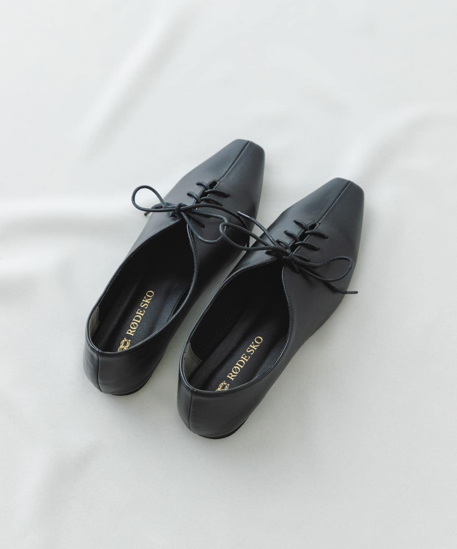 レースアップフラットシューズ BLACK 36