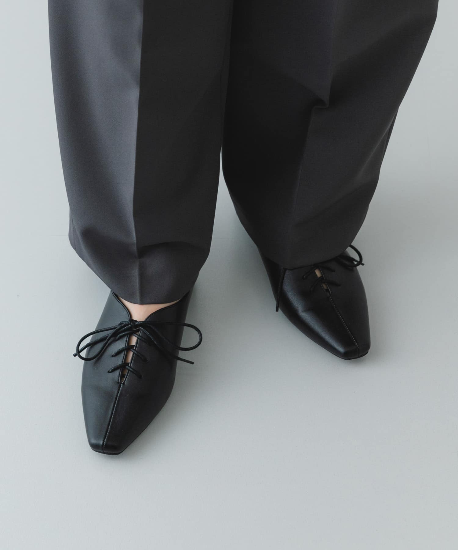 レースアップフラットシューズ BLACK 36