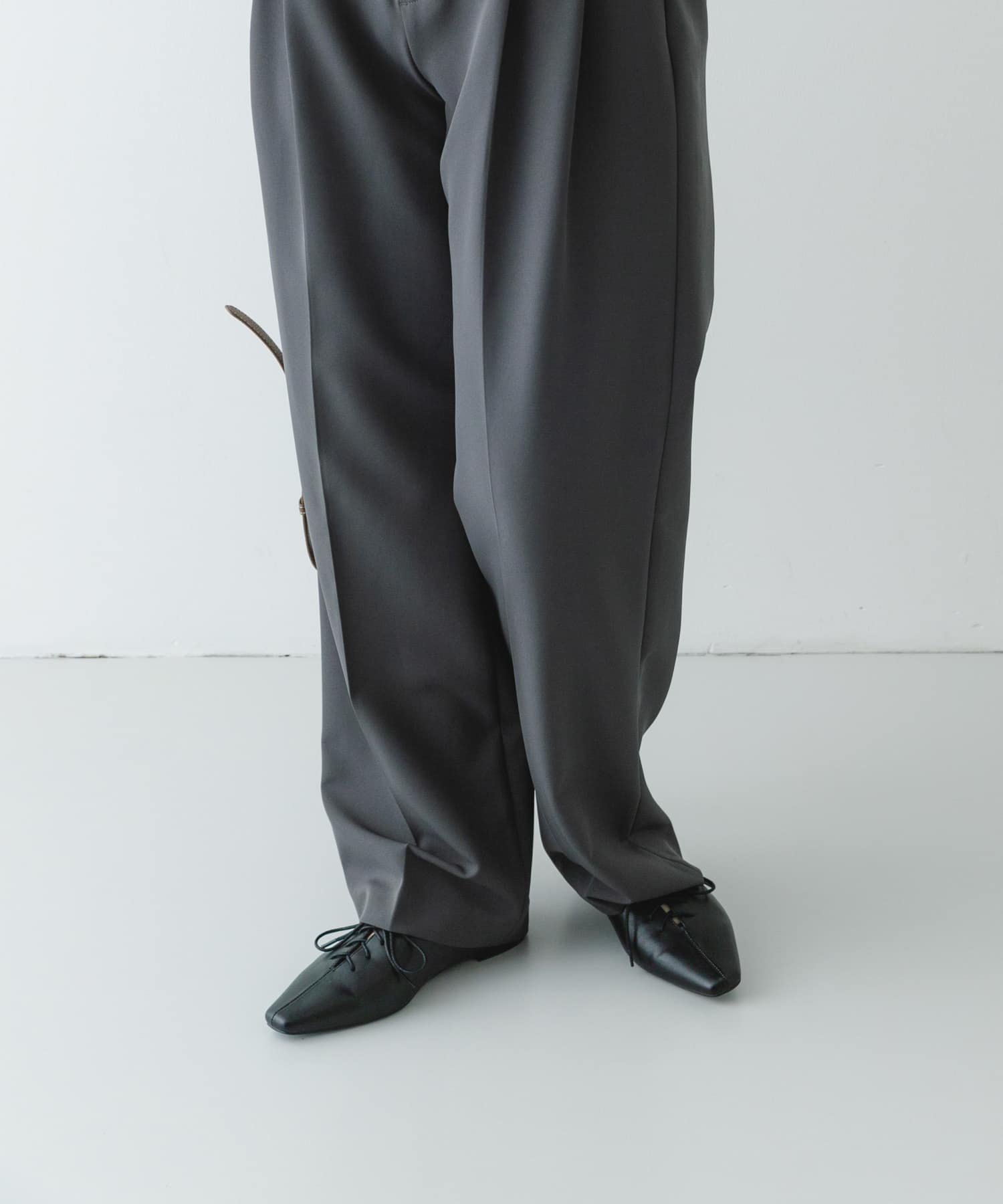 レースアップフラットシューズ BLACK 37