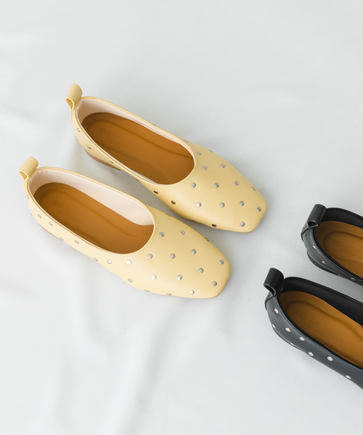 スタッズフラットシューズ EGG BEIGE 36