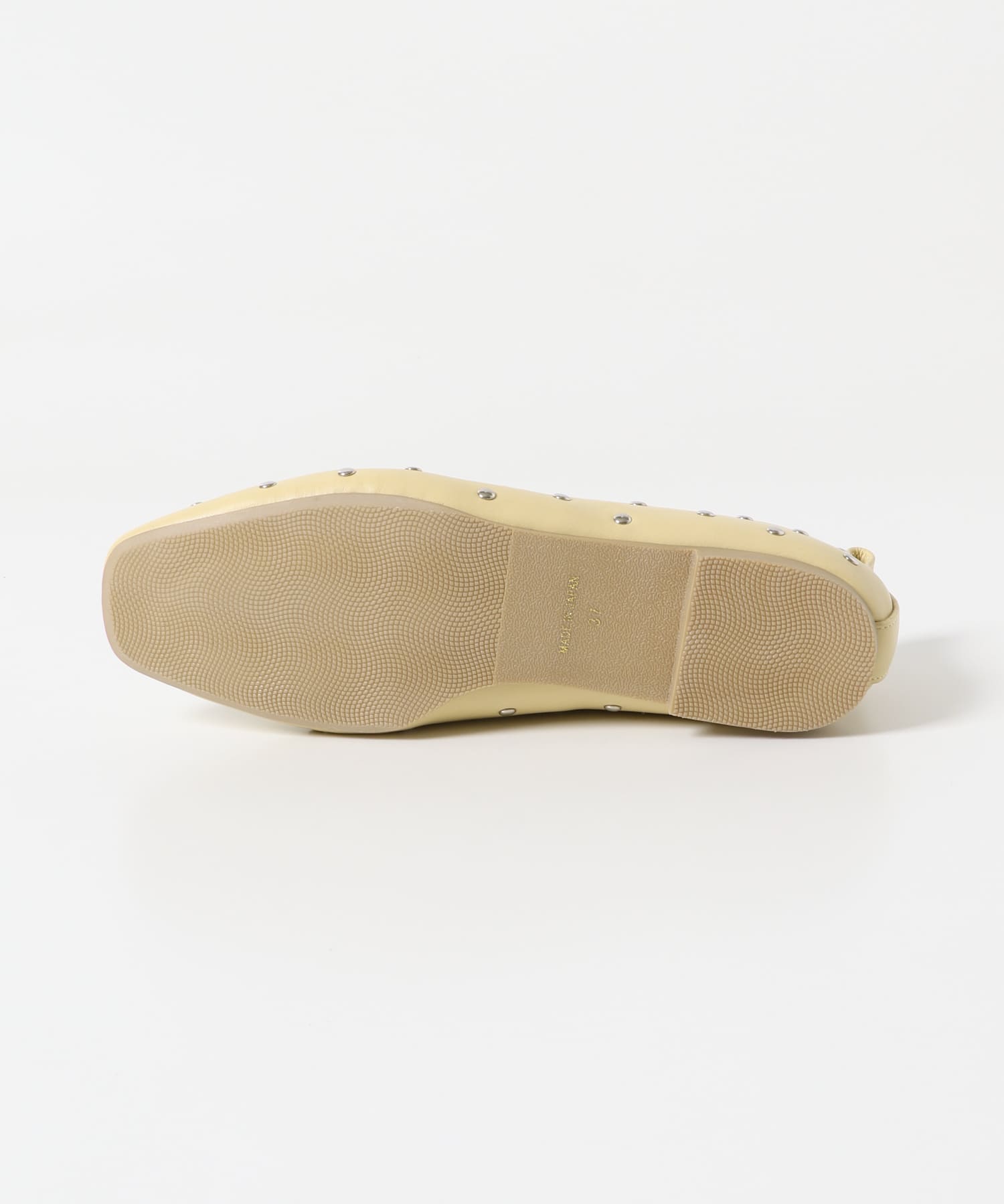 EGG BEIGE