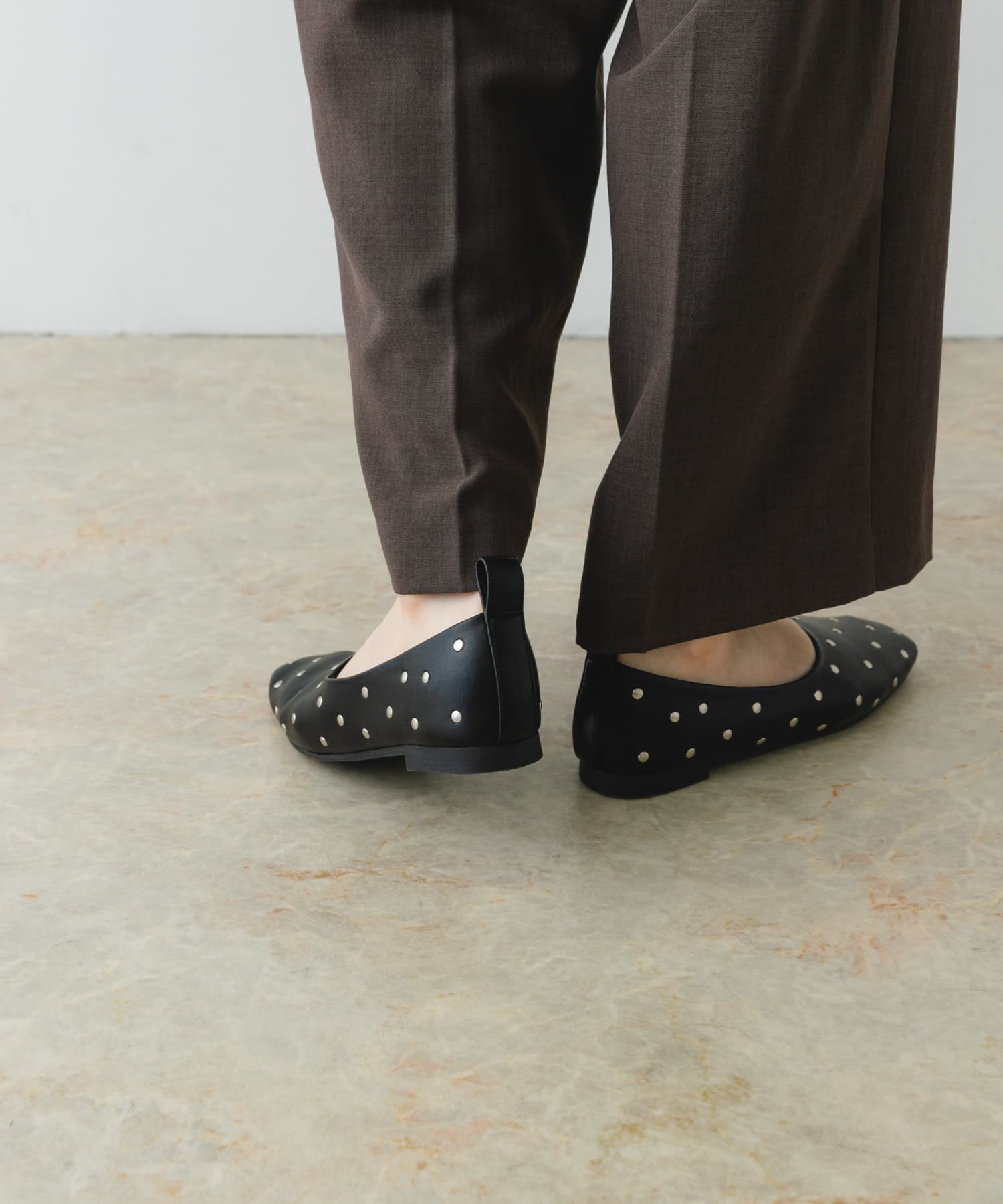 スタッズフラットシューズ BLACK 37