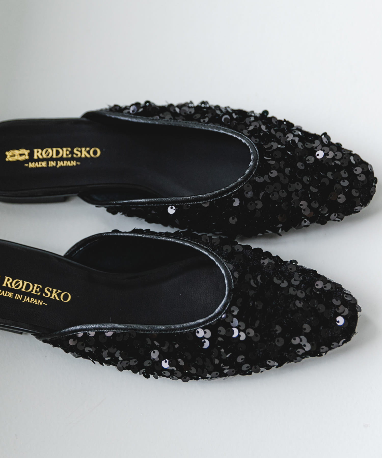 『MADE IN JAPAN』スパンコールミュール BLACK 37