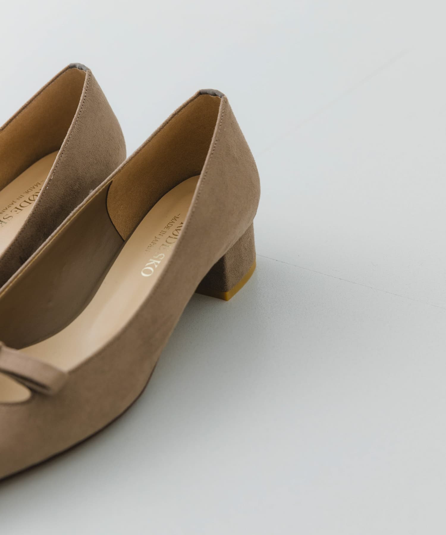 『MADE IN JAPAN』リボンパンプス GRAY 37
