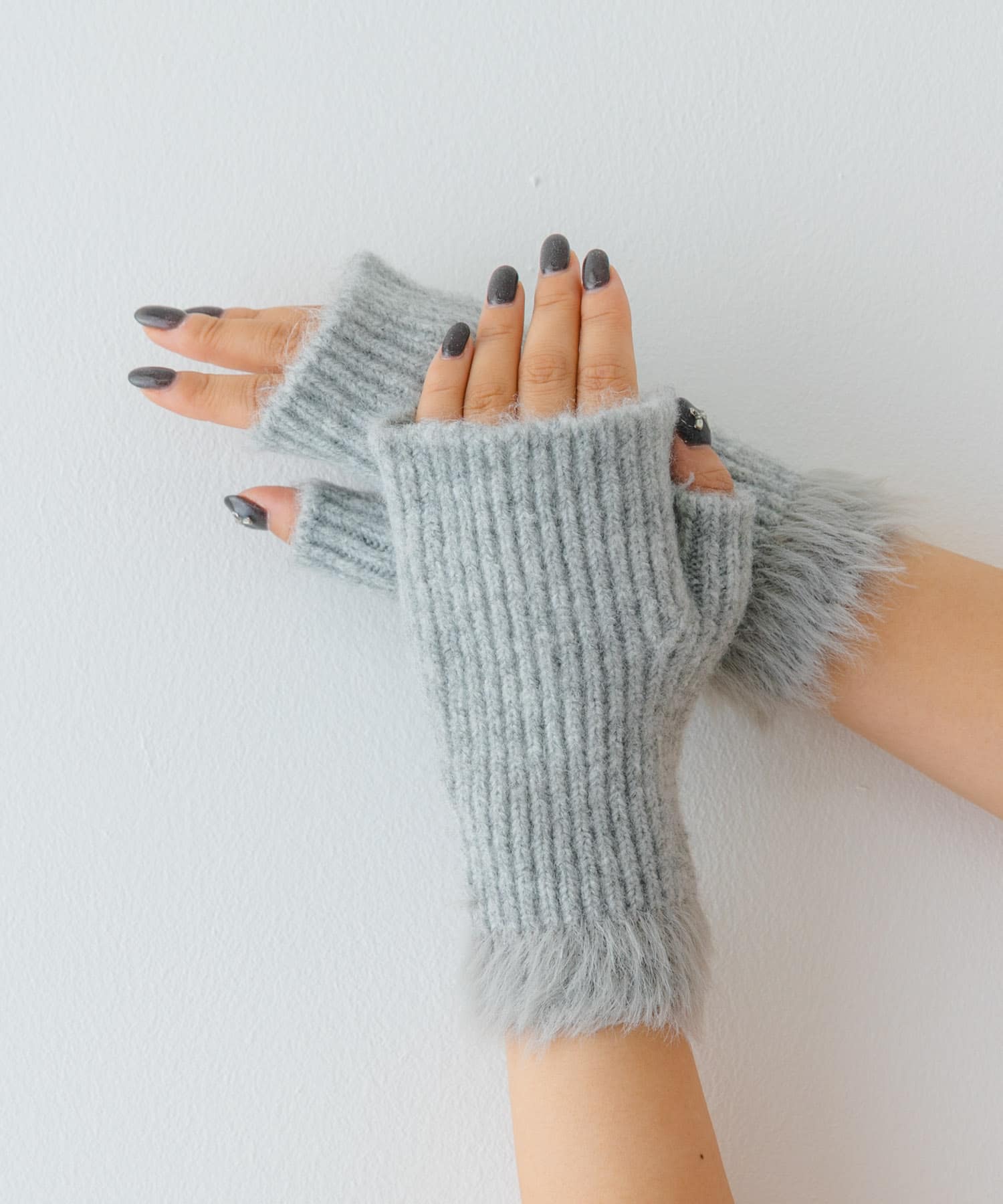LIGHT GRAY