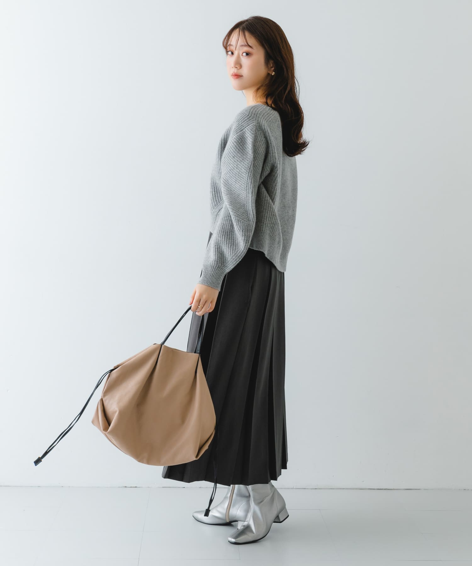 『MADE IN JAPAN』3センチスクエアトゥショートブーツ SILVER 37