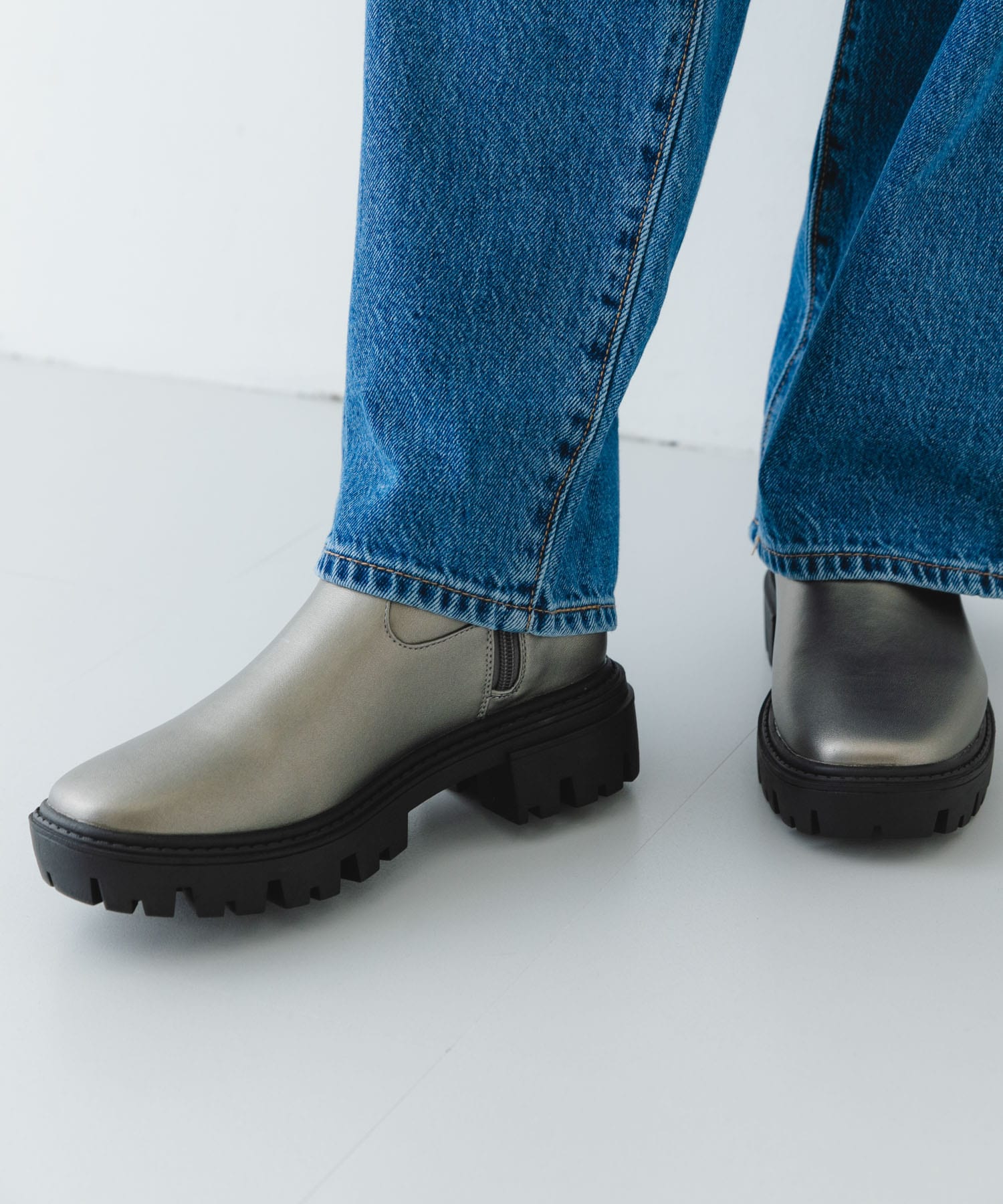 GUN METAL