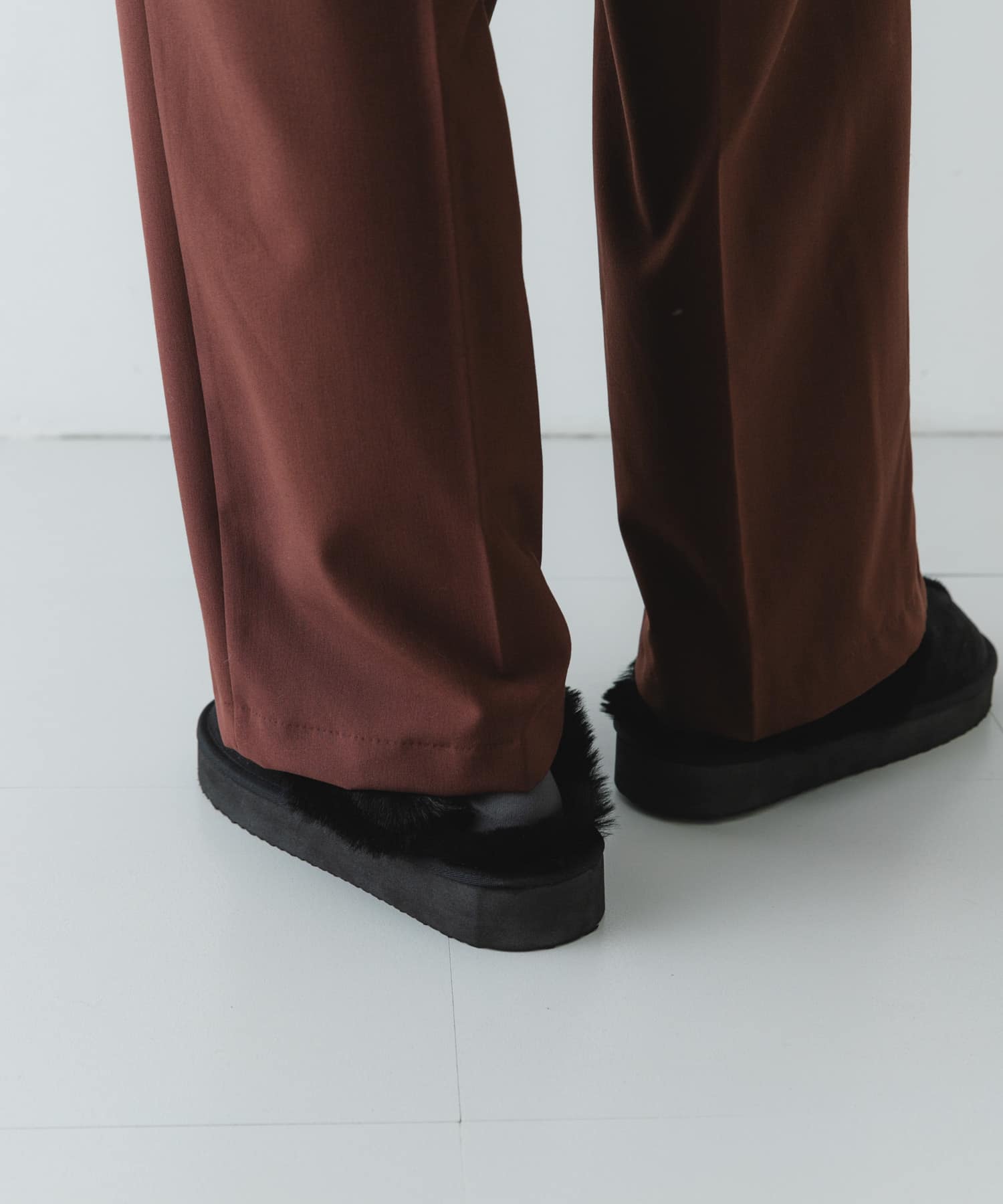 フラッフィスリッパ BLACK 38