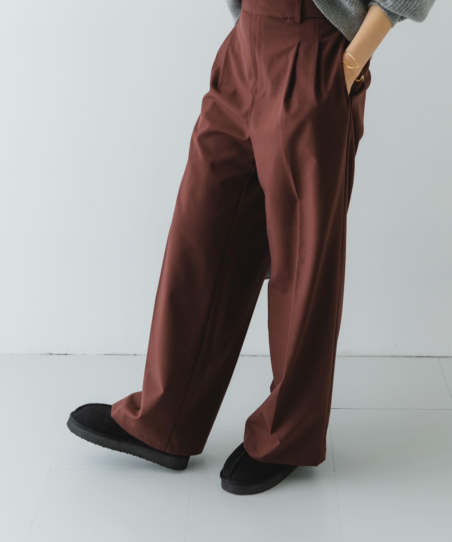 フラッフィスリッパ BLACK 38