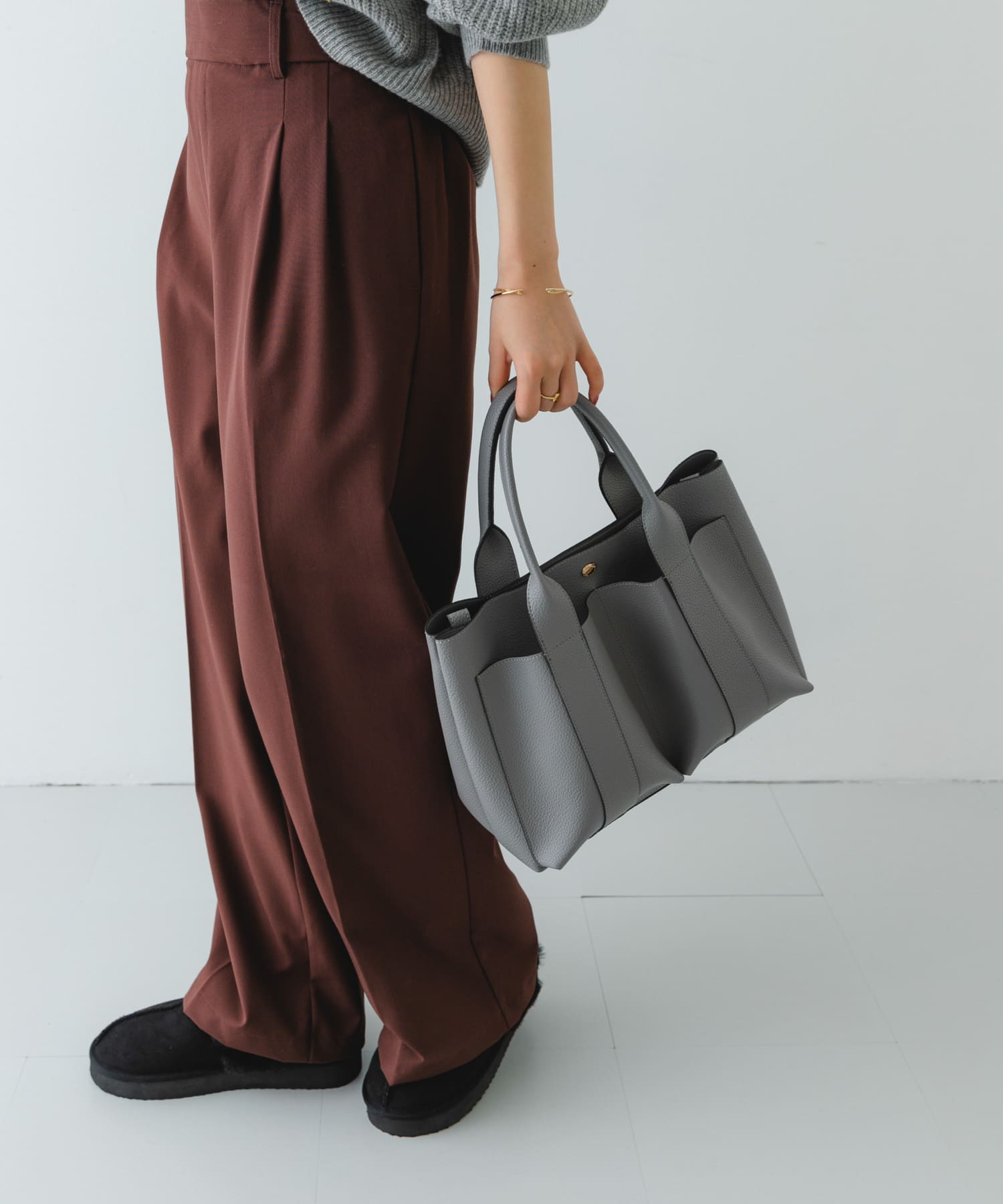 フラッフィスリッパ BLACK 38